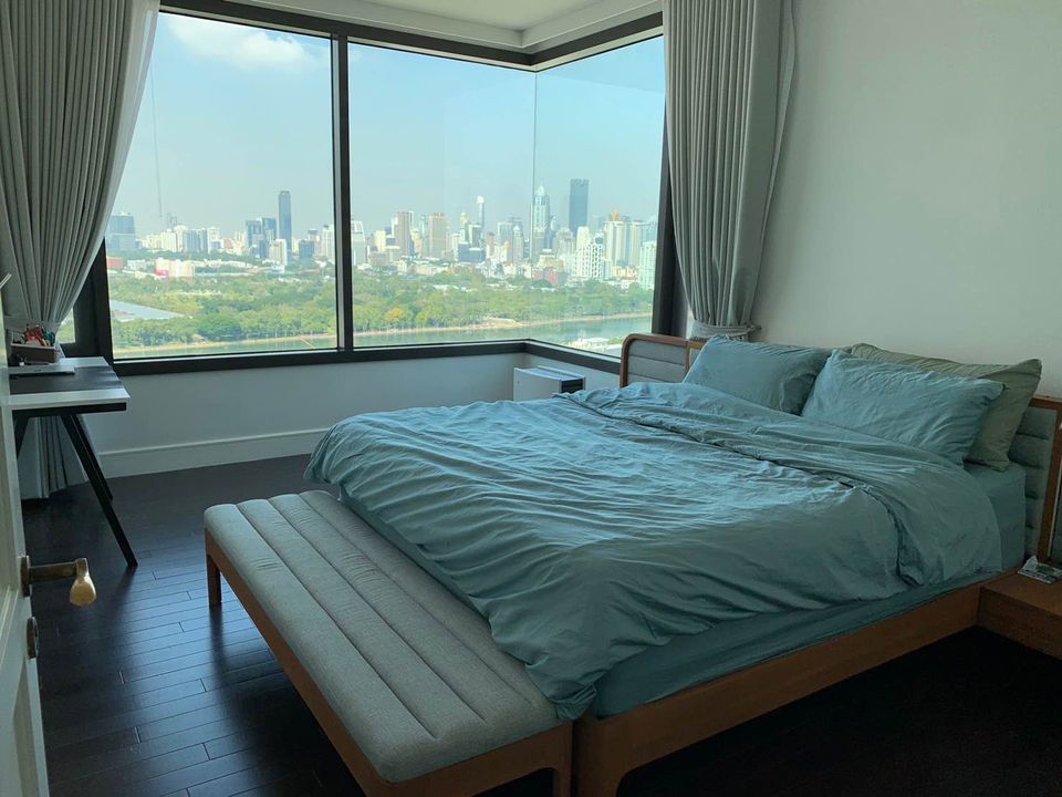 Aguston Sukhumvit 22 Condominium | SUP-97