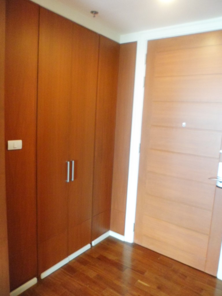 GM Serviced Apartment | 3 bedroom for rent near Phrom Phong (SUP-386)