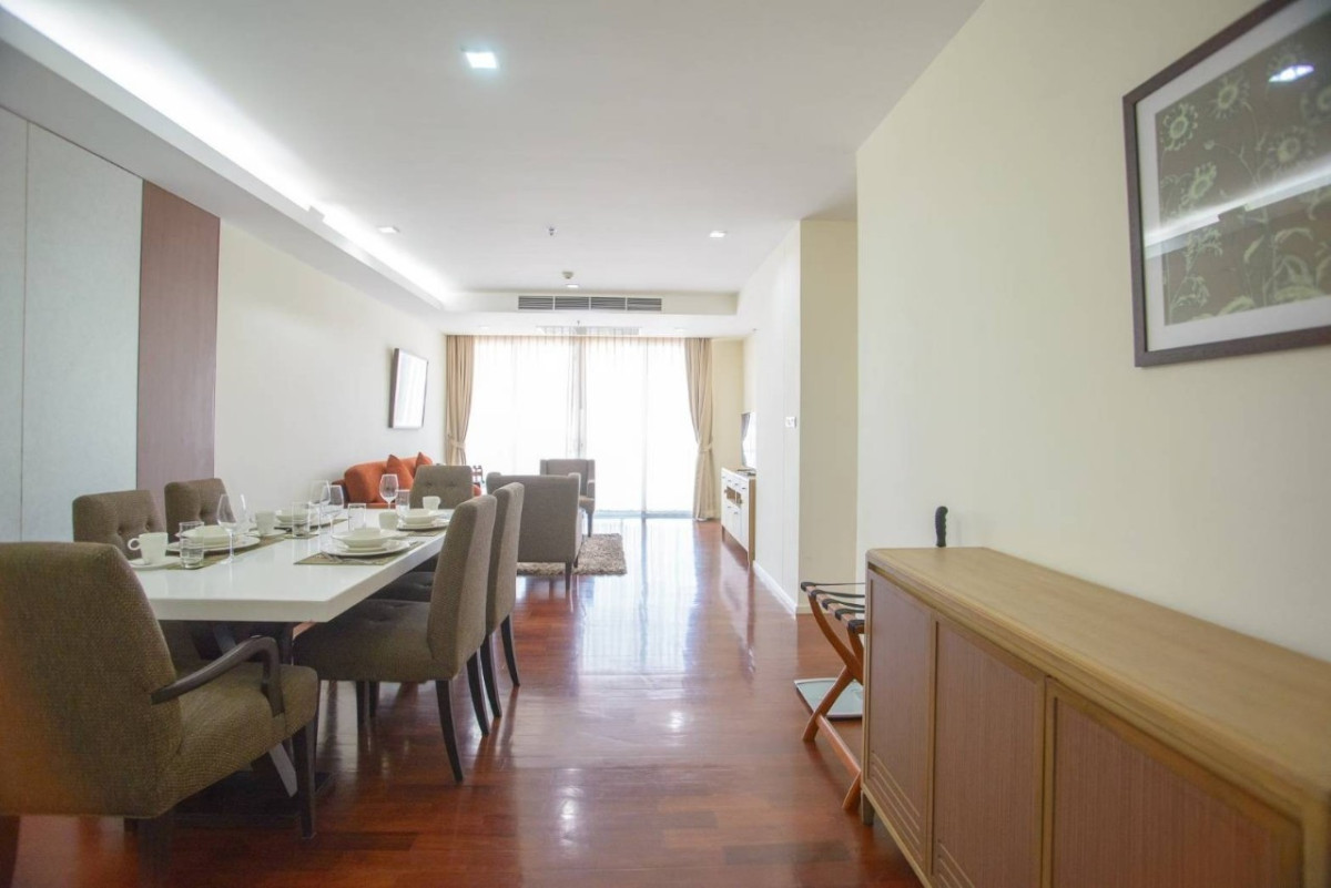 GM Service aparrtment | 2 bedroom serviced apartment near BTS Phrom Phong (Emporium Shopping Mall) | SUP-391