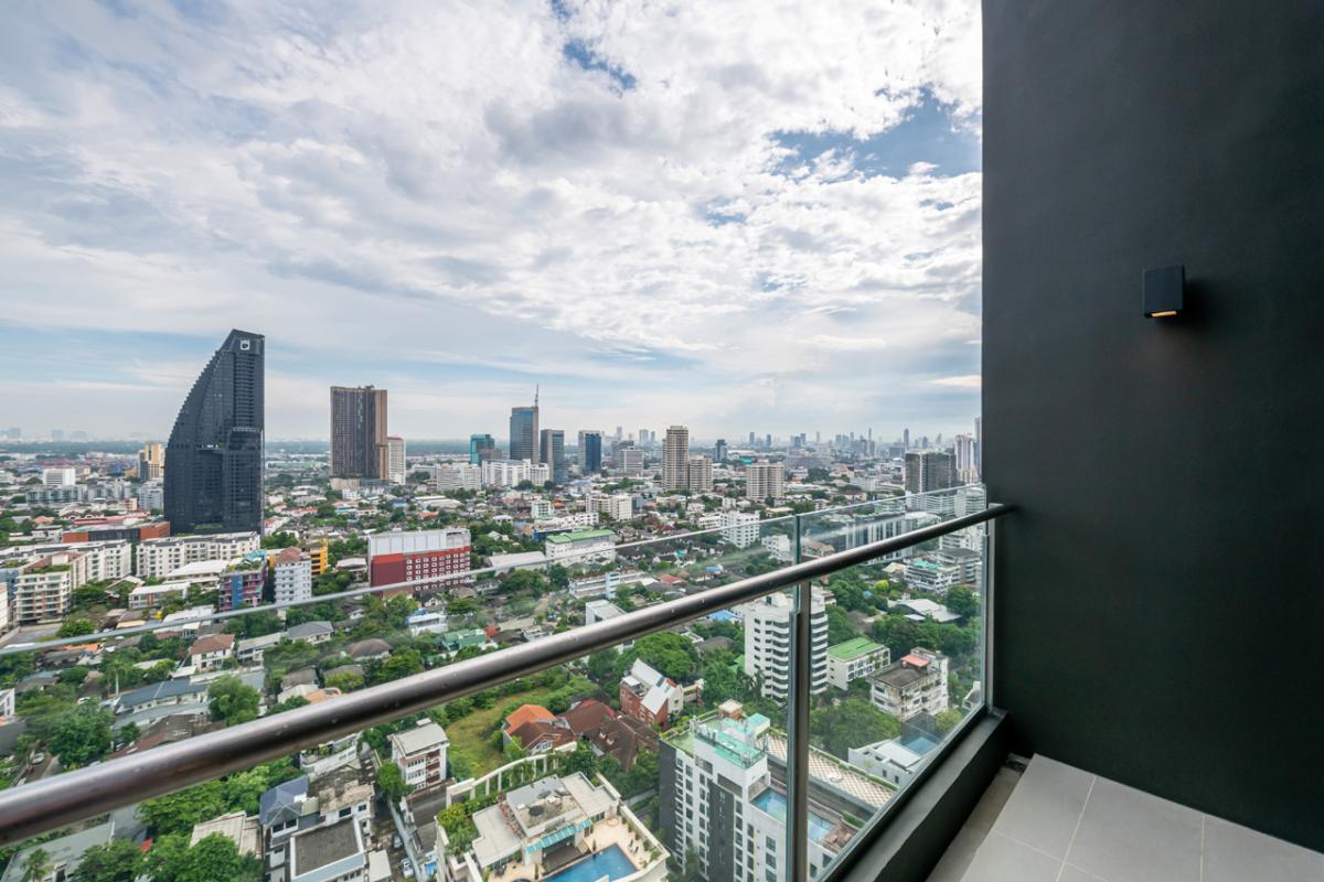 BEATNIQ Sukhumvit 32 (SUT-566) | Super Rare Duplex Unit! ห้องสองชั้น สุดหรู ยูนิตน้อยมากๆ ประสบการณ์ใหม่ใจกลางทองหล่อ! 