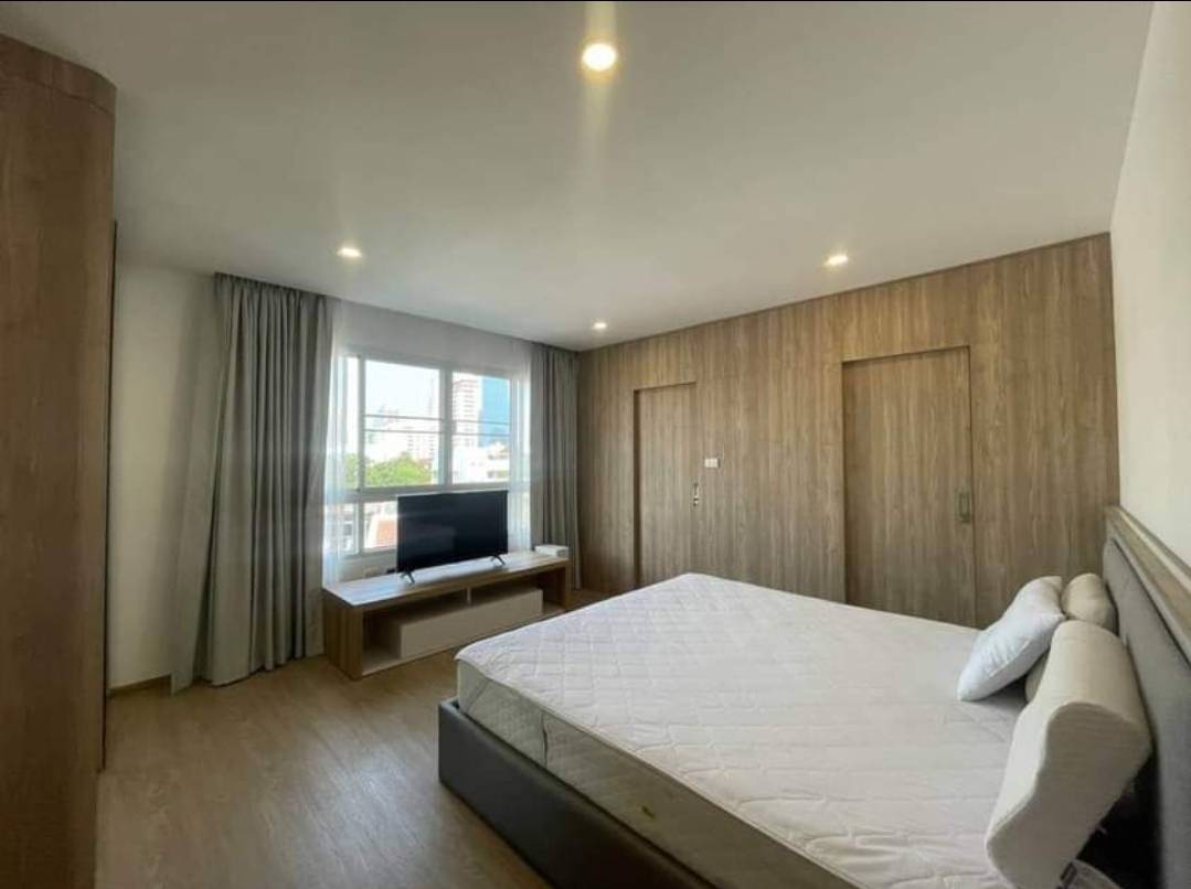 [CHC-256] Baan Siri Sathorn Yenakard Condominium (บ้านสิริ สาทร เย็นอากาศ คอนโดมิเนียม) : ขายคอนโดมิเนียม 3 ห้องนอน ใกล้ช่องนนทรี ห้องสวย น่าลงทุน