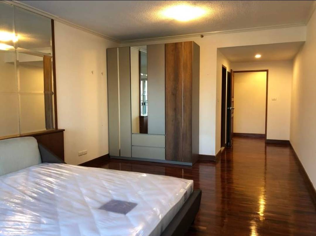 [CHC-338] Sathorn Park Place Condominium (สาธร พาร์ค เพลส คอนโดมิเนียม) : คอนโดมิเนียมให้เช่า 2 ห้องนอน ใกล้ช่องนนทรี คอนโดให้เช่า ติดต่อขอชมห้องวันนี้