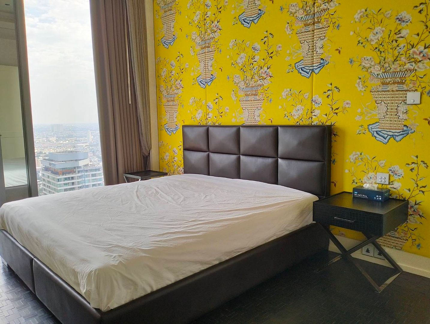 [CHC-37] The Ritz-Carlton Residences, Bangkok (เดอะ ริทซ์-คาร์ลตัน เรสซิเดนเซส, แบง ค๊อก) : คอนโดมิเนียมให้เช่า 2 ห้องนอน ใกล้ช่องนนทรี/สาทร ทำเลดีมาก ห้องพร้อมอยู่