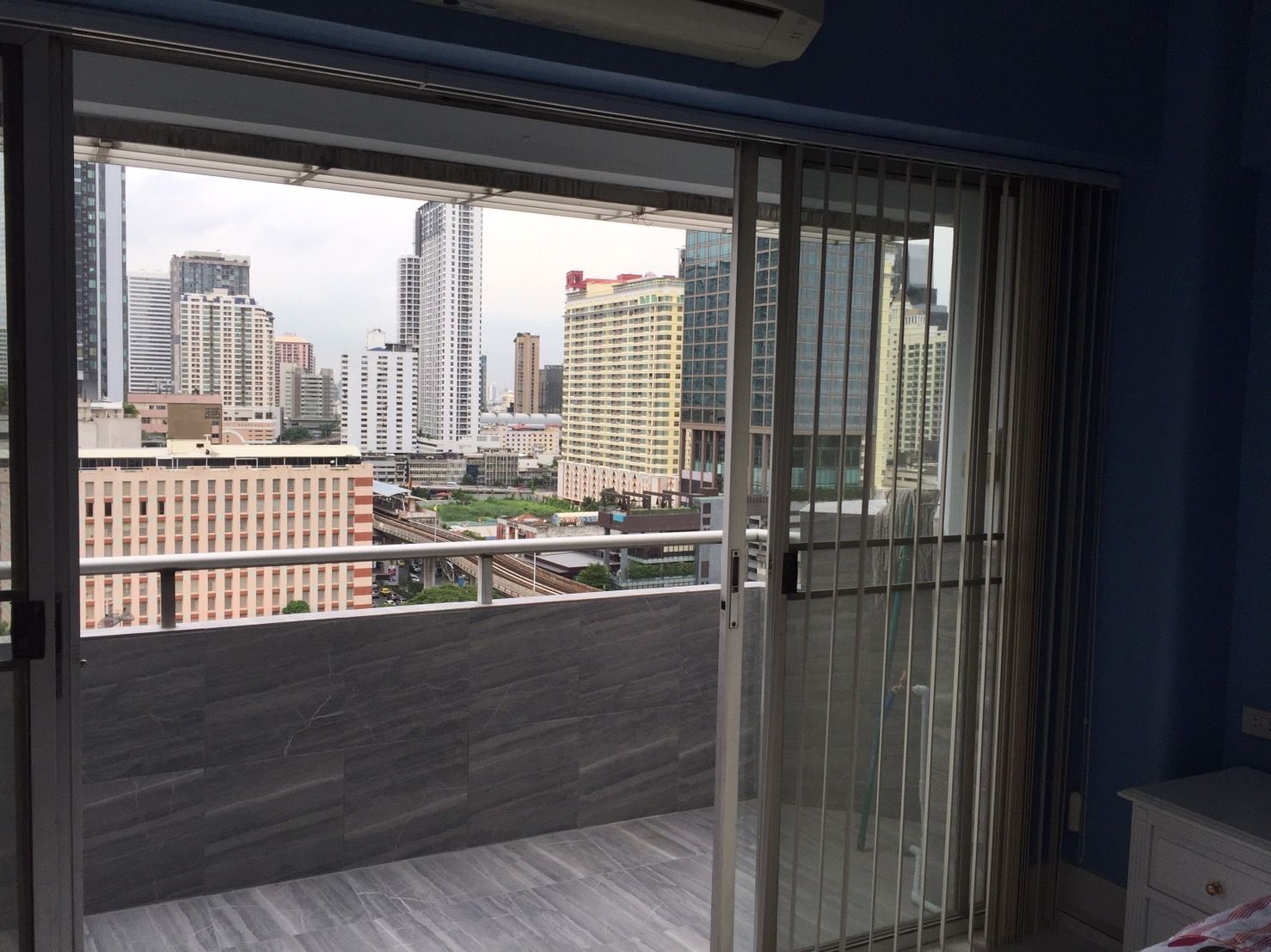 [CUS-36] Pathumwan Place Condominium (ปทุมวัน เพลส คอนโดมิเนียม) : คอนโดมิเนียมให้เช่า Studio ห้องนอน ใกล้สนามกีฬาแห่งชาติ ทำเลดีมาก ห้องพร้อมอยู่