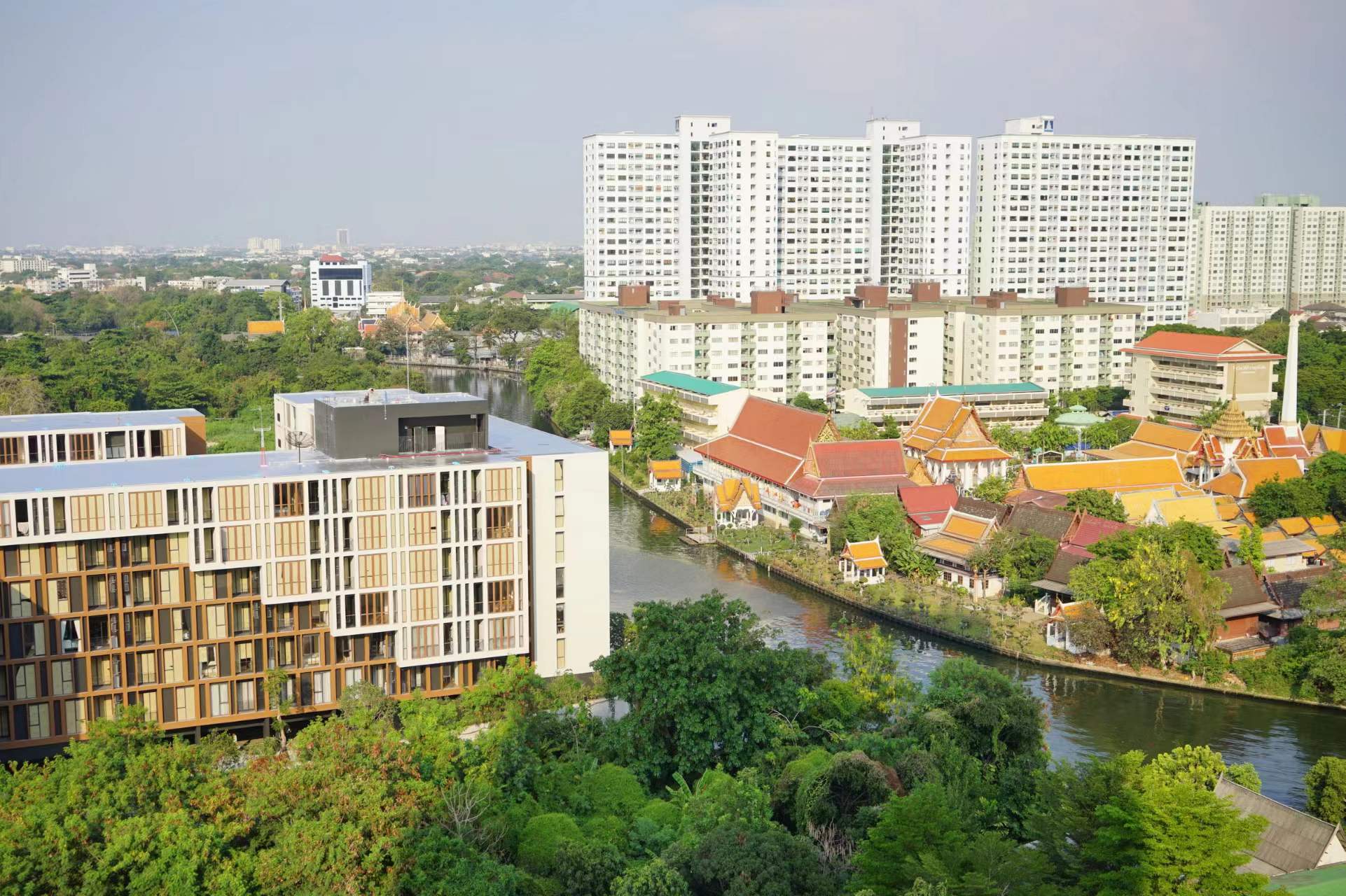 [ON-37] The Base Park East Sukhumvit 77 (เดอะ เบส พาร์ค อีสท์ สุขุมวิท 77) : ขายคอนโดมิเนียม 1 ห้องนอน ใกล้อ่อนนุช ซื้ออยู่เอง หรือปล่อยเช่าก็เฮง!