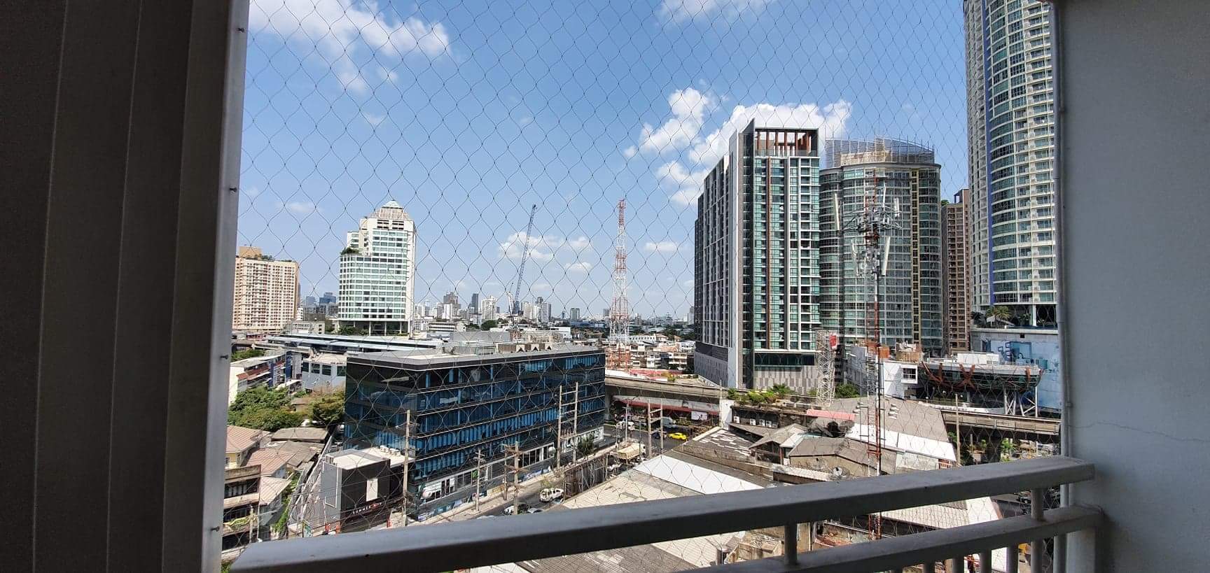 [ON-95] Sukhumvit Plus (สุขุมวิท พลัส คอนโดมิเนียม) : ขายคอนโดมิเนียม 1 ห้องนอน ใกล้พระโขนง คอนโดสวย ส่วนกลางดี