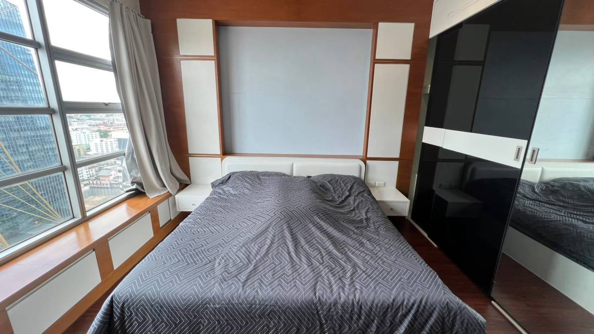 [PH-25] Baan Klang Krung Siam-Pathumwan Condominium (บ้านกลางกรุง สยาม-ปทุมวัน คอนโดมิเนียม) : คอนโดมิเนียมให้เช่า 1 ห้องนอน ใกล้ราชเทวี ห้องนี้ดี อยู่แล้วรวย