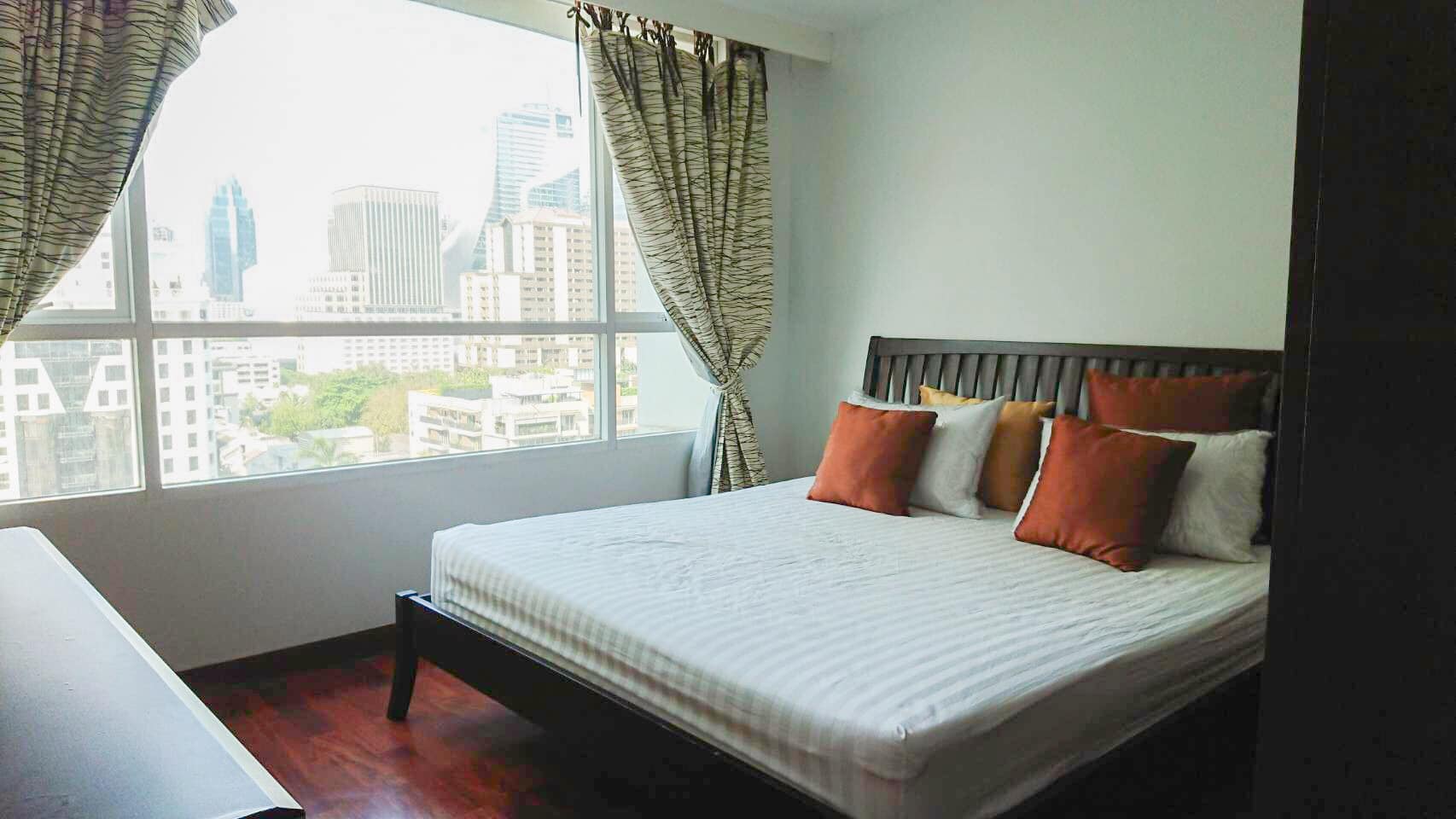 [PL-348] Urbana Langsuan Condominium (เออร์บานา หลังสวน คอนโดมิเนียม) : คอนโดมิเนียมให้เช่า 2 ห้องนอน ใกล้ราชดำริ ห้องสวย ราคาพิเศษ