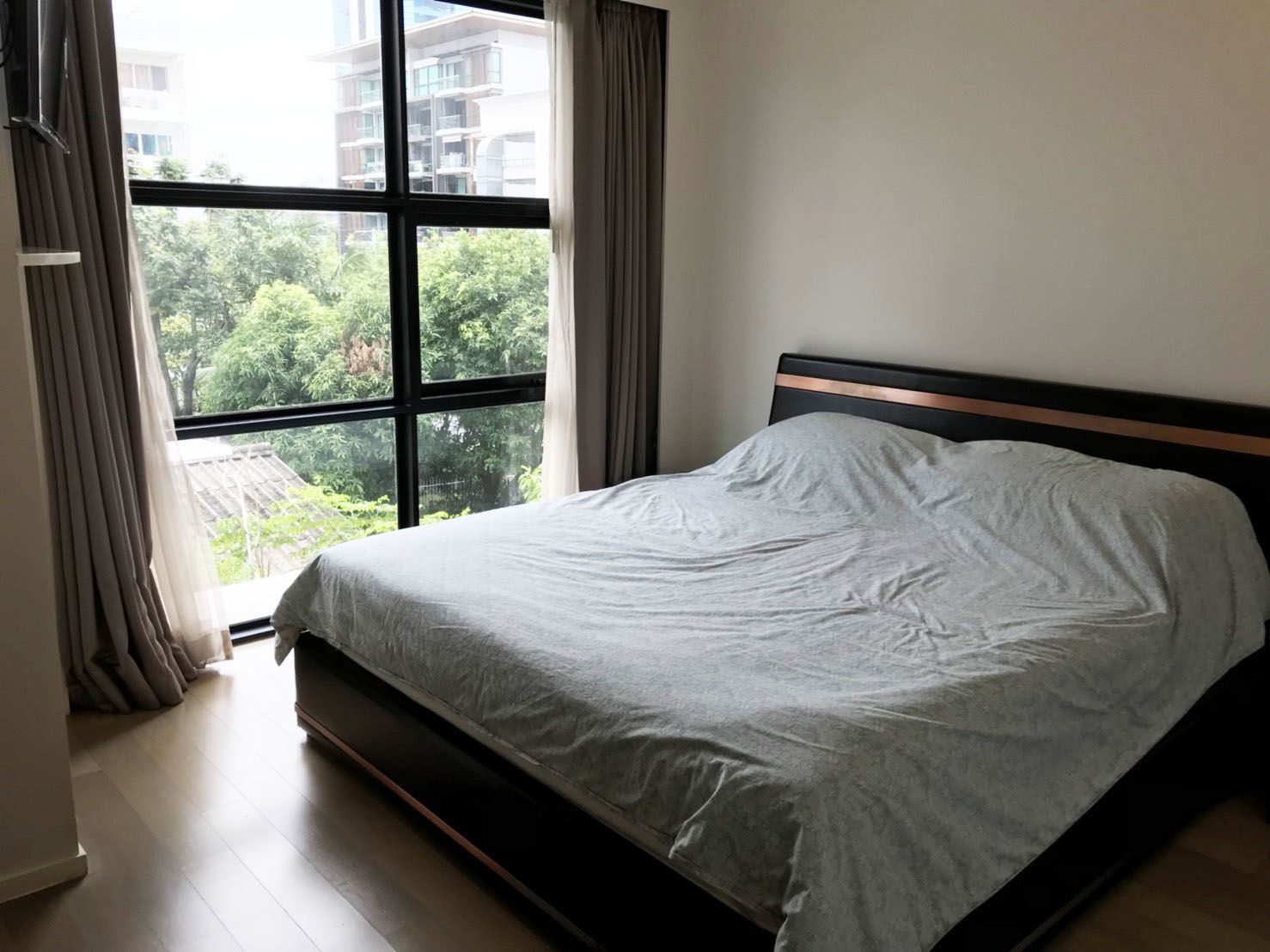 [SUE-31] Mode Sukhumvit 61 (โหมด สุขุมวิท 61) : ขายคอนโดมิเนียม 2 ห้องนอน ใกล้เอกมัย ห้องสวย น่าลงทุน