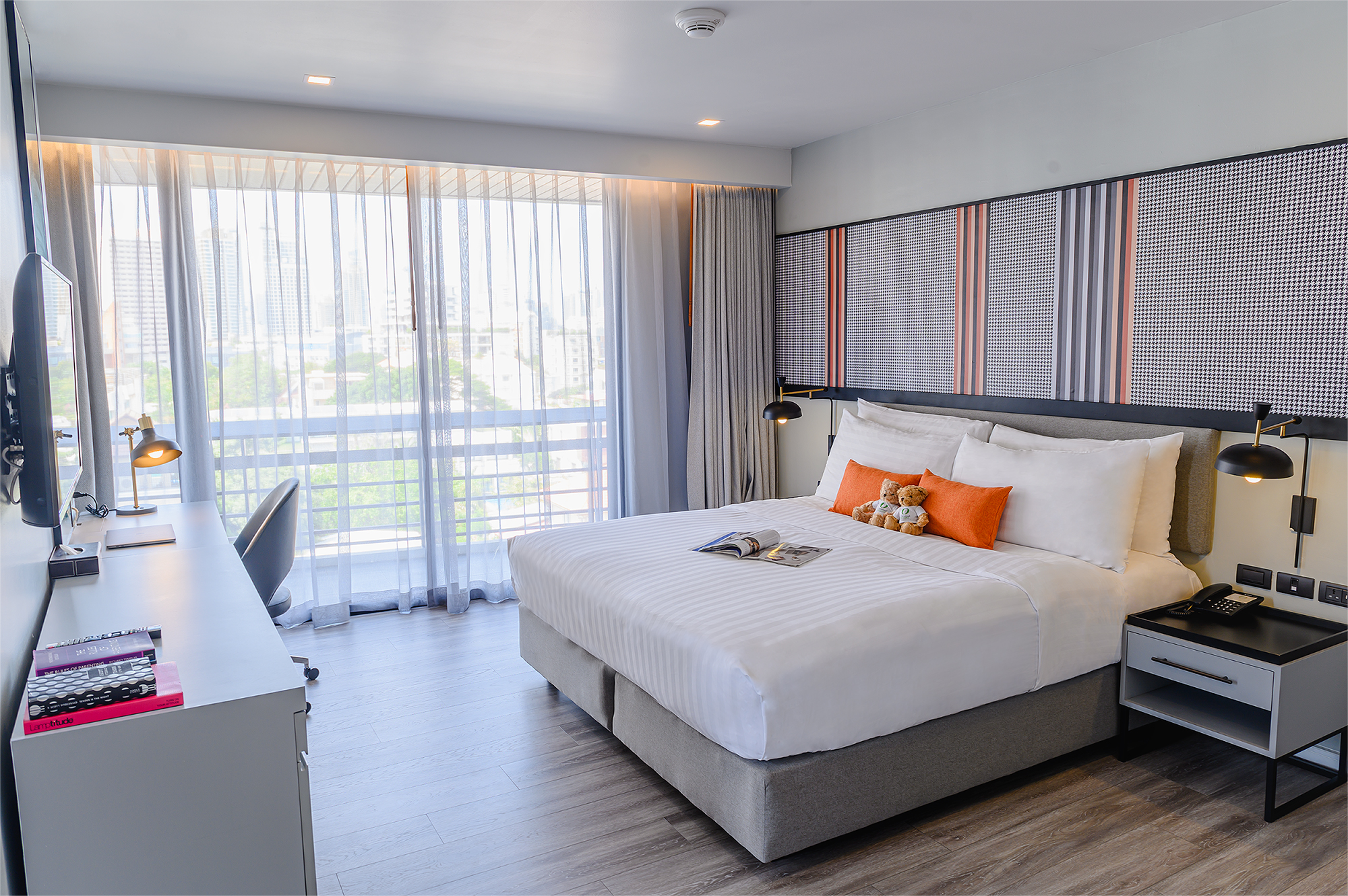 [SUE-63] Residence Sukhumvit 65 (เรสซิเดนท์ สุขุมวิท 65) : คอนโดมิเนียมให้เช่า 3 ห้องนอน ใกล้เอกมัย ห้องเช่า ทำเลดี พร้อมเข้าอยู่ ด่วน!