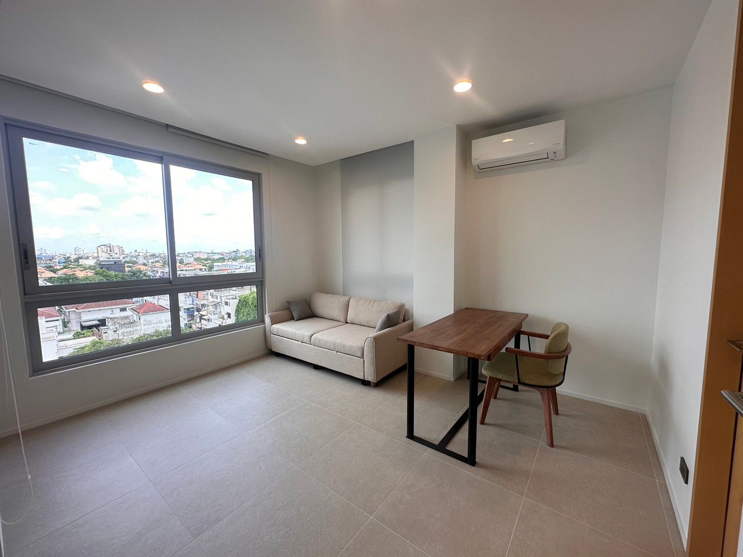 [SUE-93] Chaiyapruk Place Condominium (ชัยพฤกษ์ เพลส คอนโดมิเนียม) : คอนโดมิเนียมให้เช่า 4 ห้องนอน ใกล้เอกมัย ดีลดี ราคาพิเศษสุดๆ