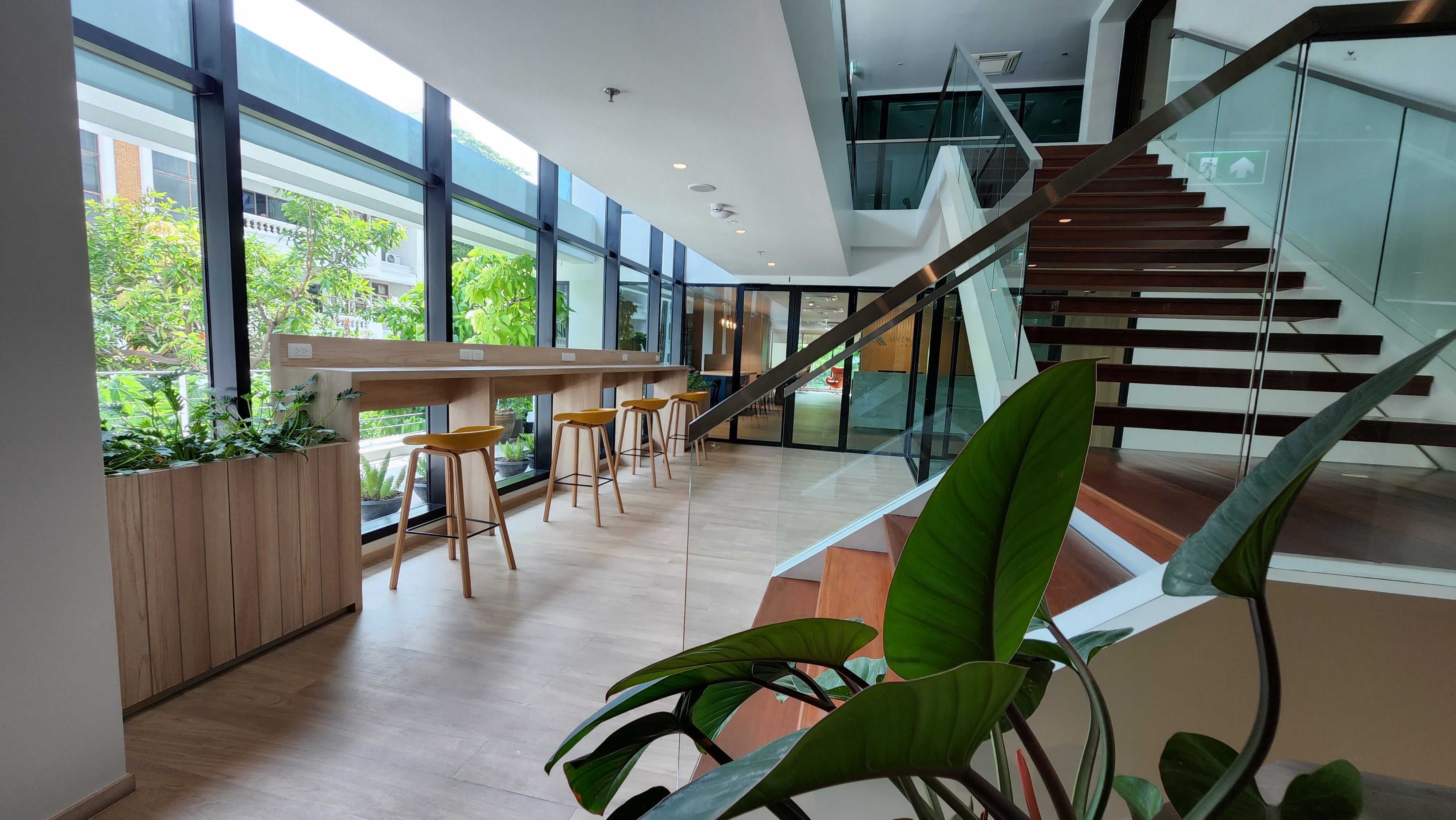 [SUP-117] Serviced Office for Rent near BTS Phrom Phong (ออฟฟิศ สำนักงานให้เช่า แถว BTS พร้อมพงษ์) : พื้นที่สำนักงานให้เช่า Number of Bedrooms ห้องนอน ใกล้พร้อมพงษ์ พื้นที่ให้เช่า ด่วน! ทำเลดี