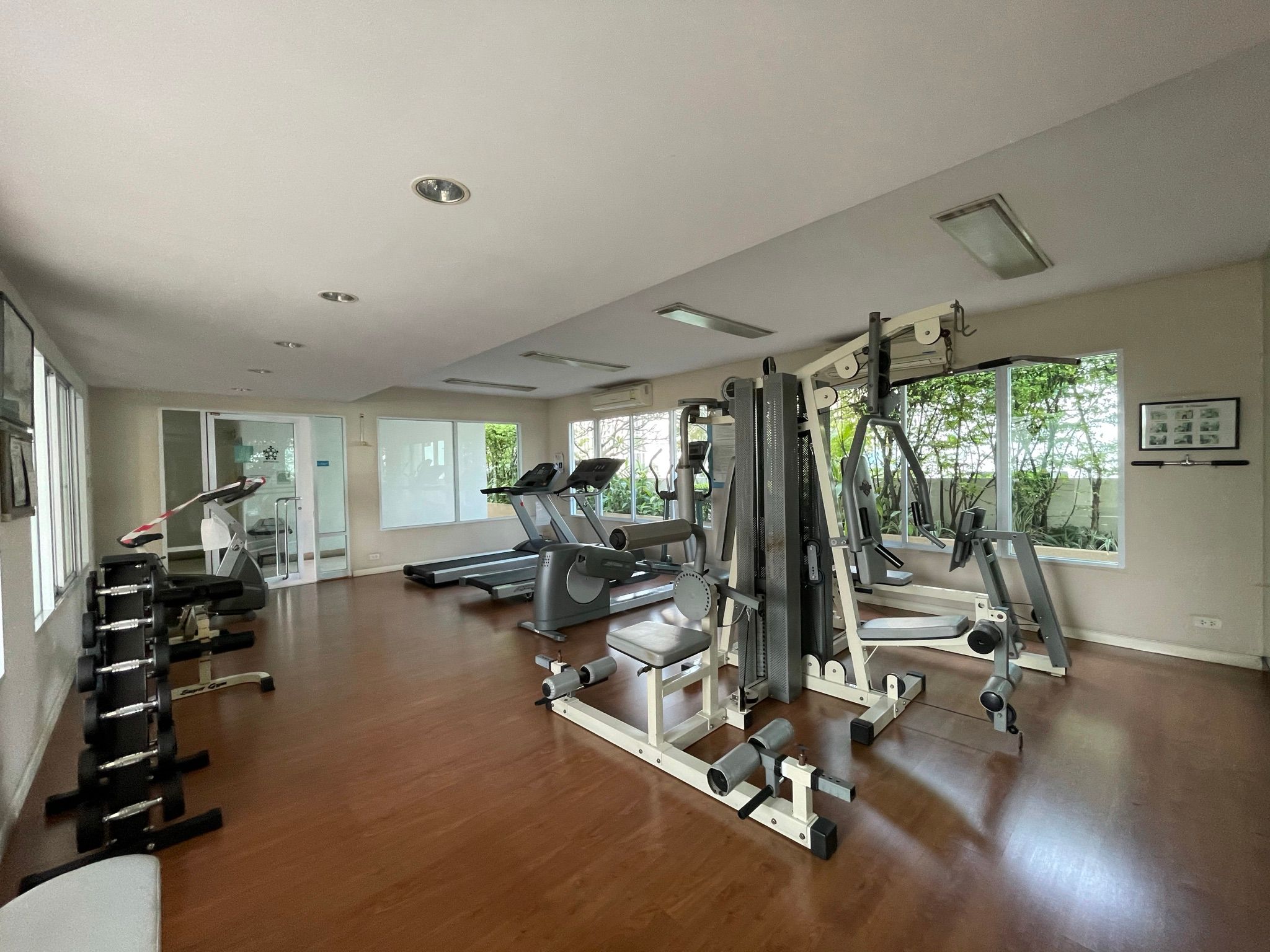 [SUP-118] Lumpini Suite Sukhumvit 41 (ลุมพินี สวีท สุขุมวิท 41) : ขายคอนโดมิเนียม 3 ห้องนอน ใกล้พร้อมพงษ์ ห้องสวย น่าลงทุน