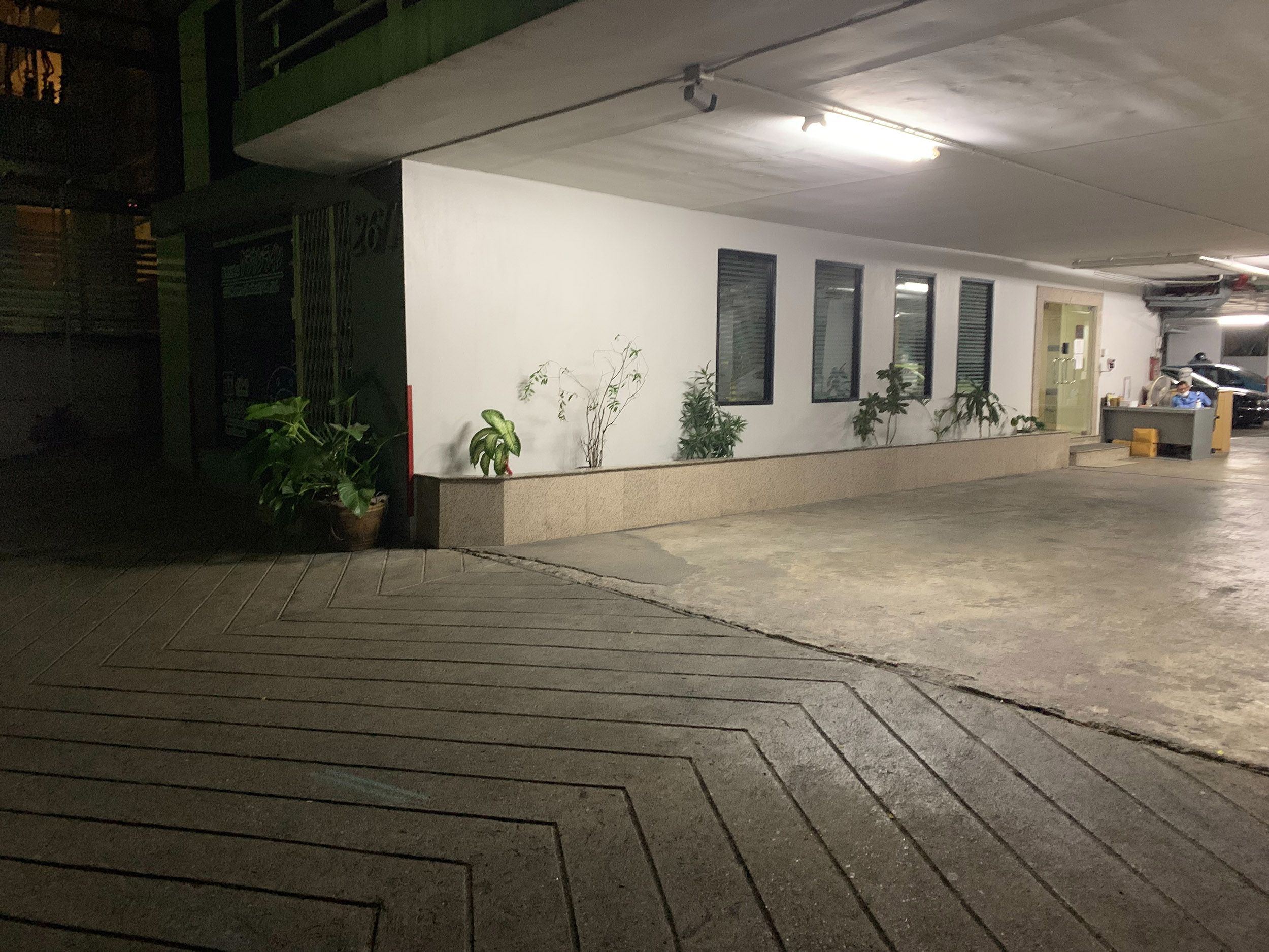 [SUT-140] Commercial space for Rent in Khlong Tan Nuea (ออฟฟิศให้เช่า พื้นที่พาณิชย์ ร้านค้า ในคลองตันเหนือ) : พื้นที่สำนักงานให้เช่า Studio ห้องนอน ใกล้ทองหล่อ พื้นที่ให้เช่า ด่วน! ทำเลดี