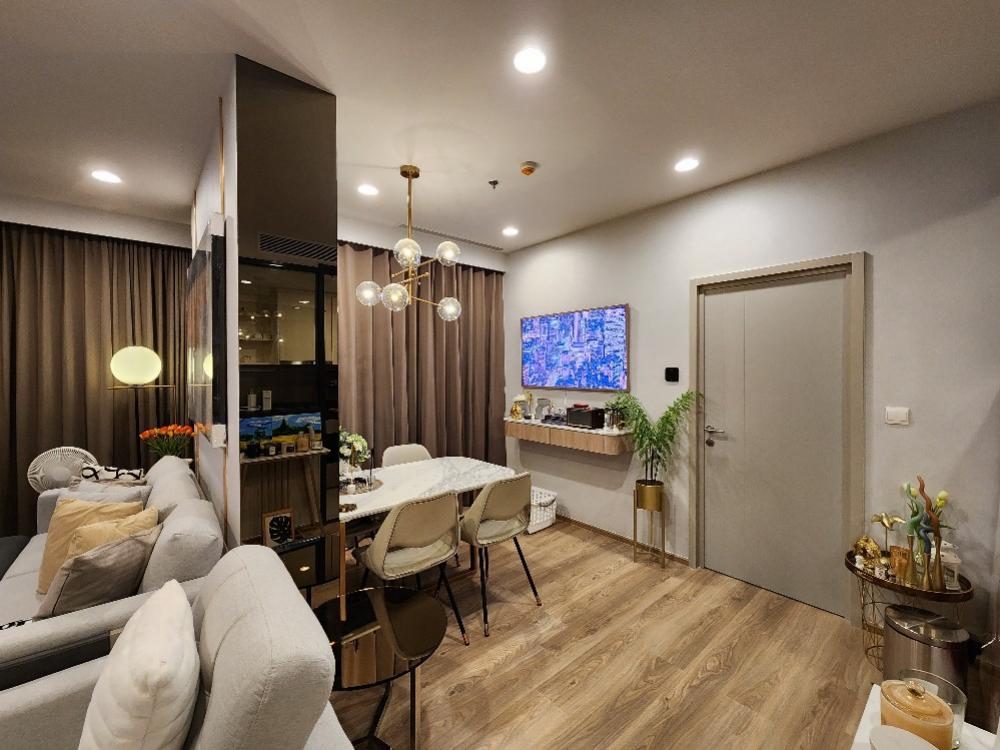 [SUT-211] Oka Haus Sukhumvit 36 (โอกะ เฮ้าส์ สุขุมวิท 36) : ขายคอนโดมิเนียม 2 ห้องนอน ใกล้ทองหล่อ พร้อมเข้าอยู่ทันที นัดดูห้องได้เลย