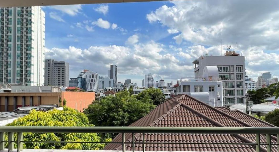 [SUT-249] Sawit Suites Apartment (สาวิตร สวีท อพาร์ทเม้นท์) : คอนโดมิเนียมให้เช่า 3 ห้องนอน ใกล้ทองหล่อ คอนโดดี ทำเลได้ ส่วนกลางจัดเต็ม