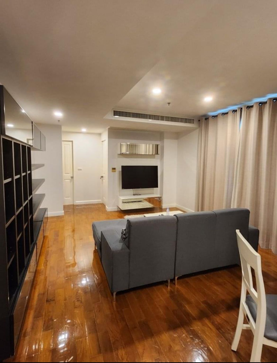 [SUA-241] Baan Siri 31 Condominium (บ้านสิริ 31 คอนโด) : คอนโดมิเนียมให้เช่า 2 ห้องนอน ใกล้อโศก ห้องนี้ดี อยู่แล้วรวย