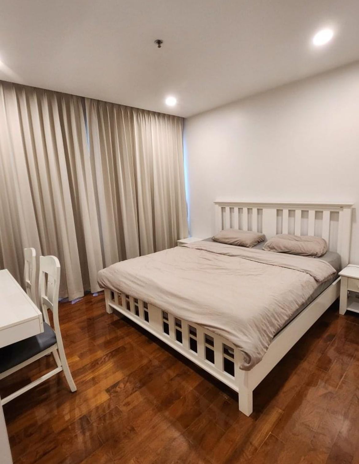 [SUA-241] Baan Siri 31 Condominium (บ้านสิริ 31 คอนโด) : คอนโดมิเนียมให้เช่า 2 ห้องนอน ใกล้อโศก ห้องนี้ดี อยู่แล้วรวย