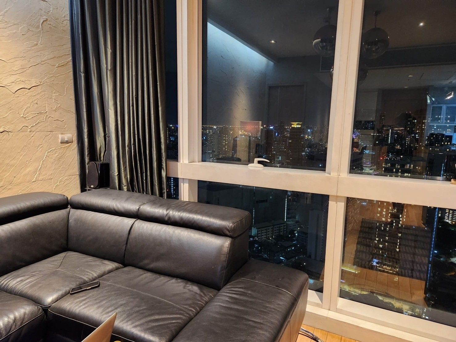 [SUA-263] Millennium Residence @ Sukhumvit Condominium (มิลเลนเนียม เรสซิเด้นส์ แอท สุขุมวิท คอนโดมิเนียม) : ขายคอนโดมิเนียม 2 ห้องนอน ใกล้อโศก คอนโดสวย ส่วนกลางดี