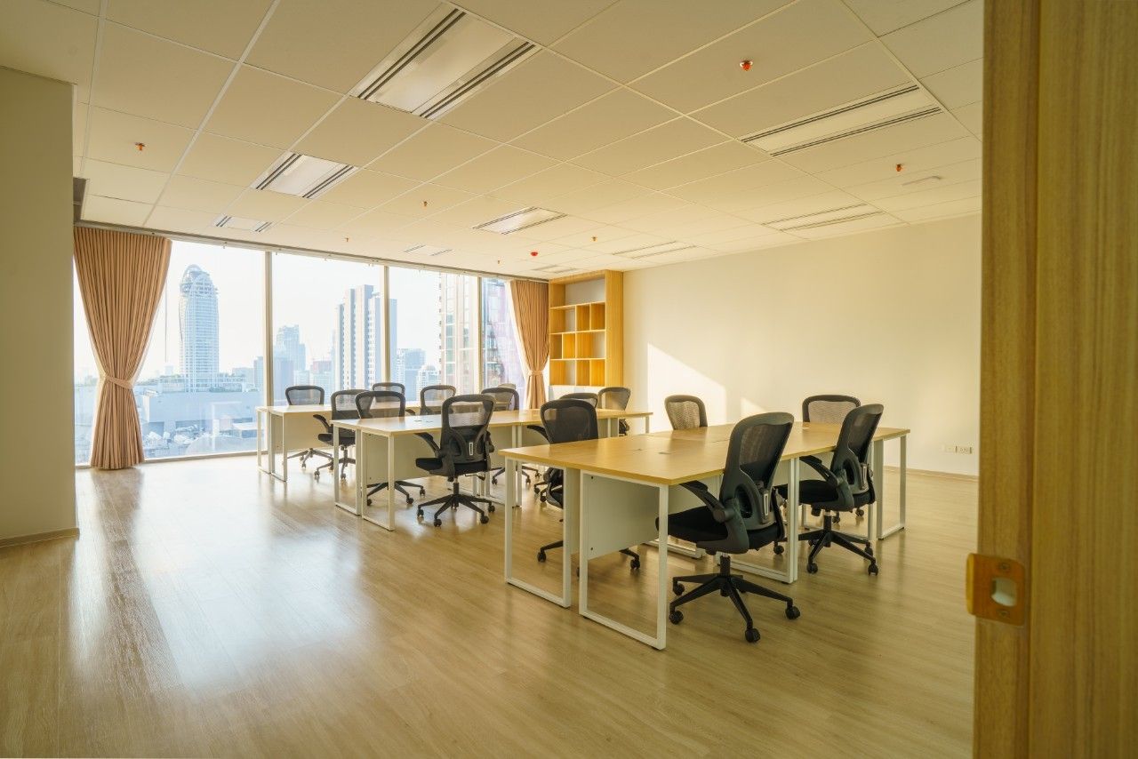 [PL-356] Linuxx Serviced Offices Vanissa branch (ลินุกซ์ อาคารวานิสสา (พื้นที่สำนักงาน)) : พื้นที่สำนักงานให้เช่า 1 ห้องนอน ใกล้ชิดลม พร้อมเข้าชม วันนี้