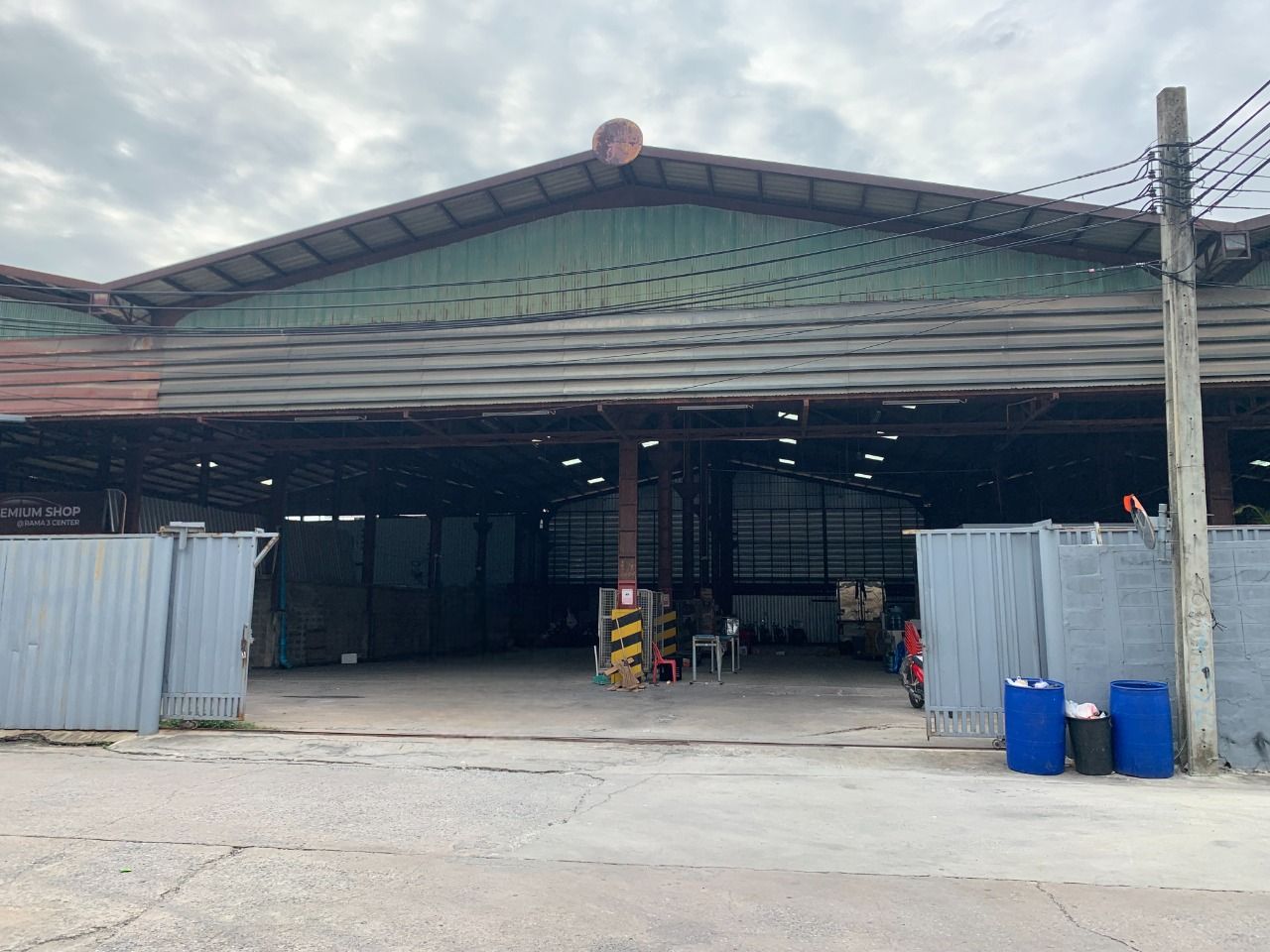 [CHC-386] Warehouse for Rent near Chong Nonsi (โกดังให้เช่า แถวช่องนนทรี) : พื้นที่สำนักงานให้เช่า  ใกล้ช่องนนทรี พร้อมให้เช่า