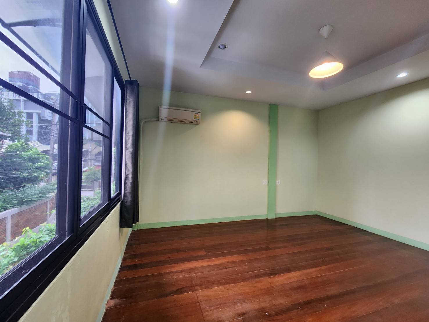 [SUE-171] House for Rent near Ekkamai (บ้านให้เช่า ใกล้ เอกมัย) : บ้านให้เช่า 3 ห้องนอน ใกล้เอกมัย บ้านนี้ดี อยู่แล้วรวย