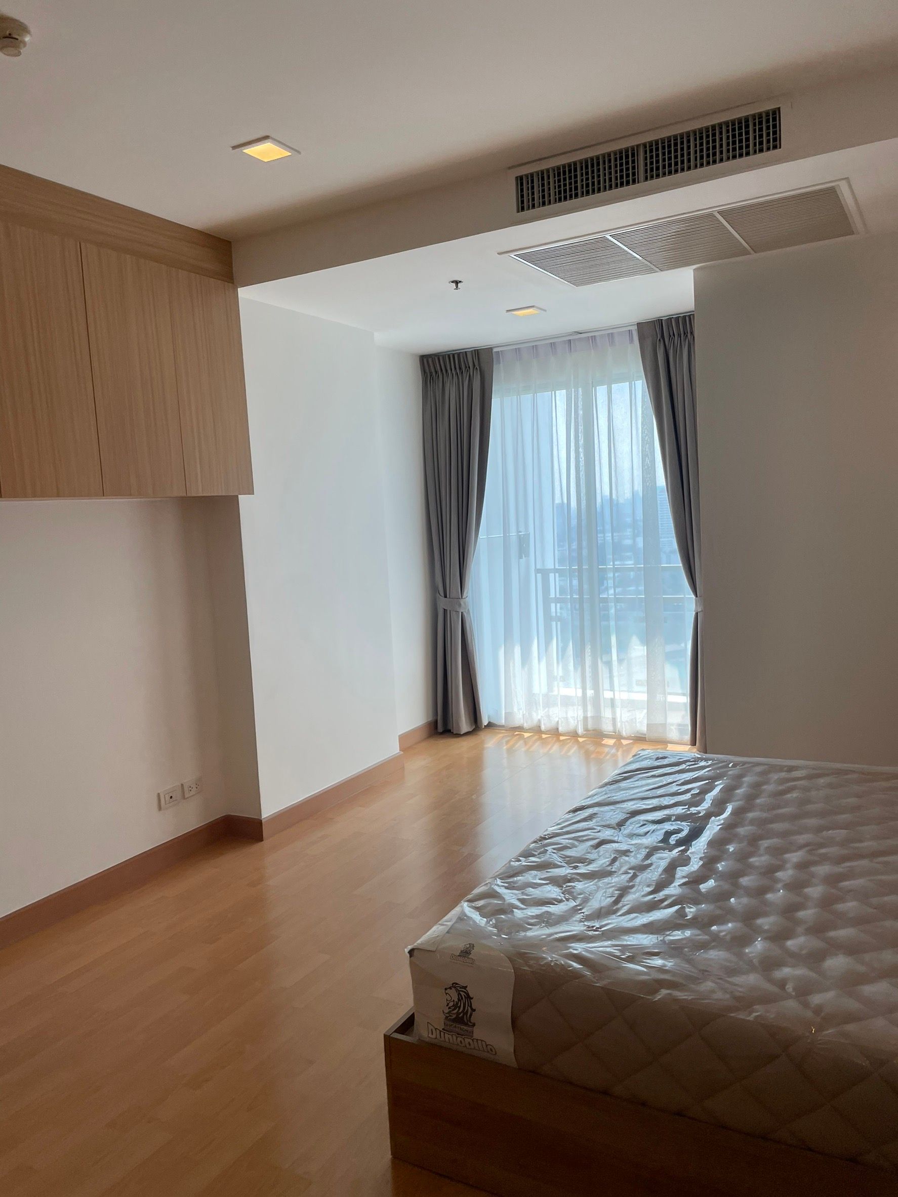 [SUE-190] Nusasiri Grand Condominium (ณุศาศิริ แกรนด์ คอนโดมิเนียม) : ขายคอนโดมิเนียม 2 ห้องนอน ใกล้เอกมัย ขายคอนโด ด่วน!