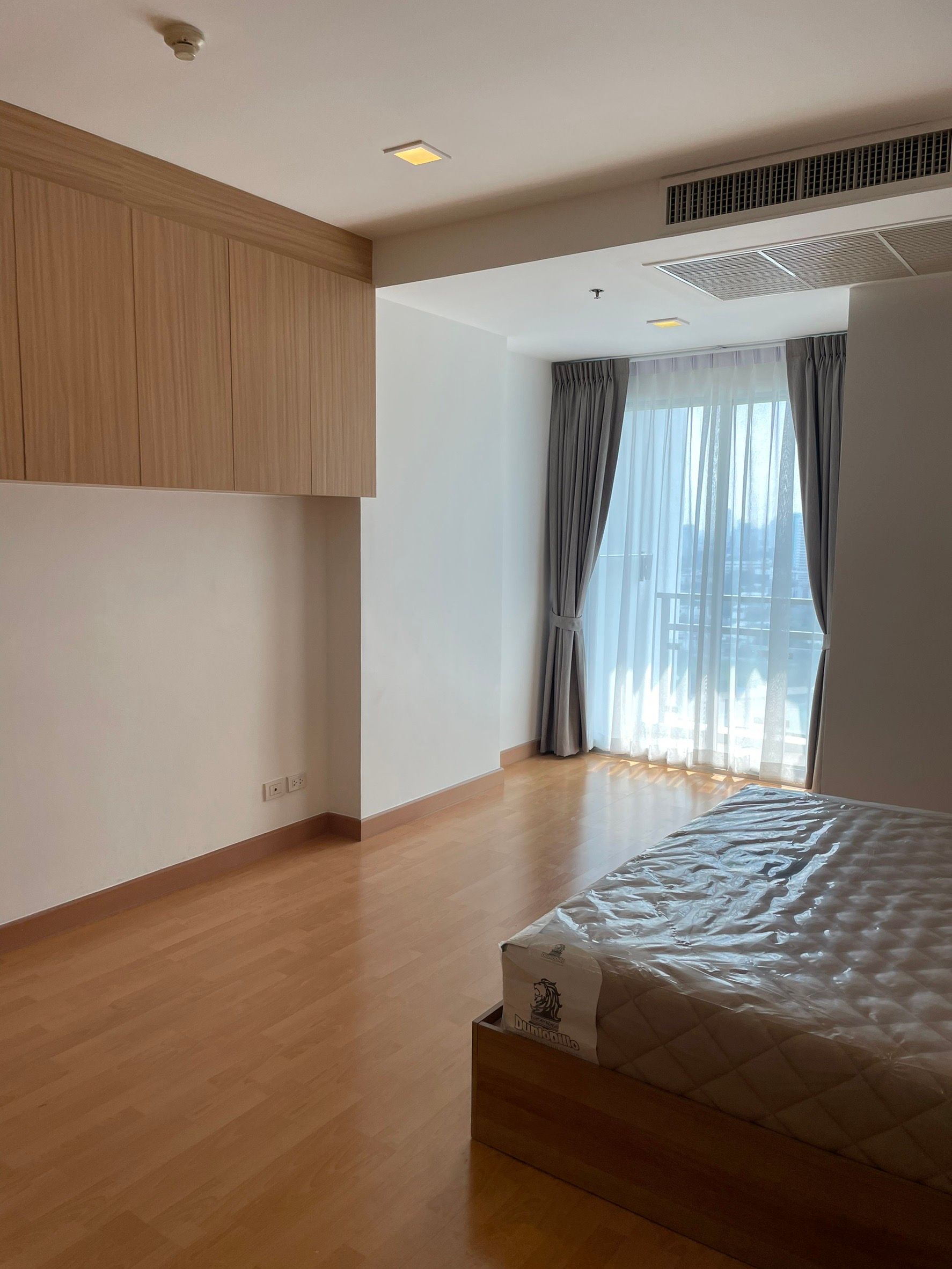 [SUE-190] Nusasiri Grand Condominium (ณุศาศิริ แกรนด์ คอนโดมิเนียม) : ขายคอนโดมิเนียม 2 ห้องนอน ใกล้เอกมัย ขายคอนโด ด่วน!