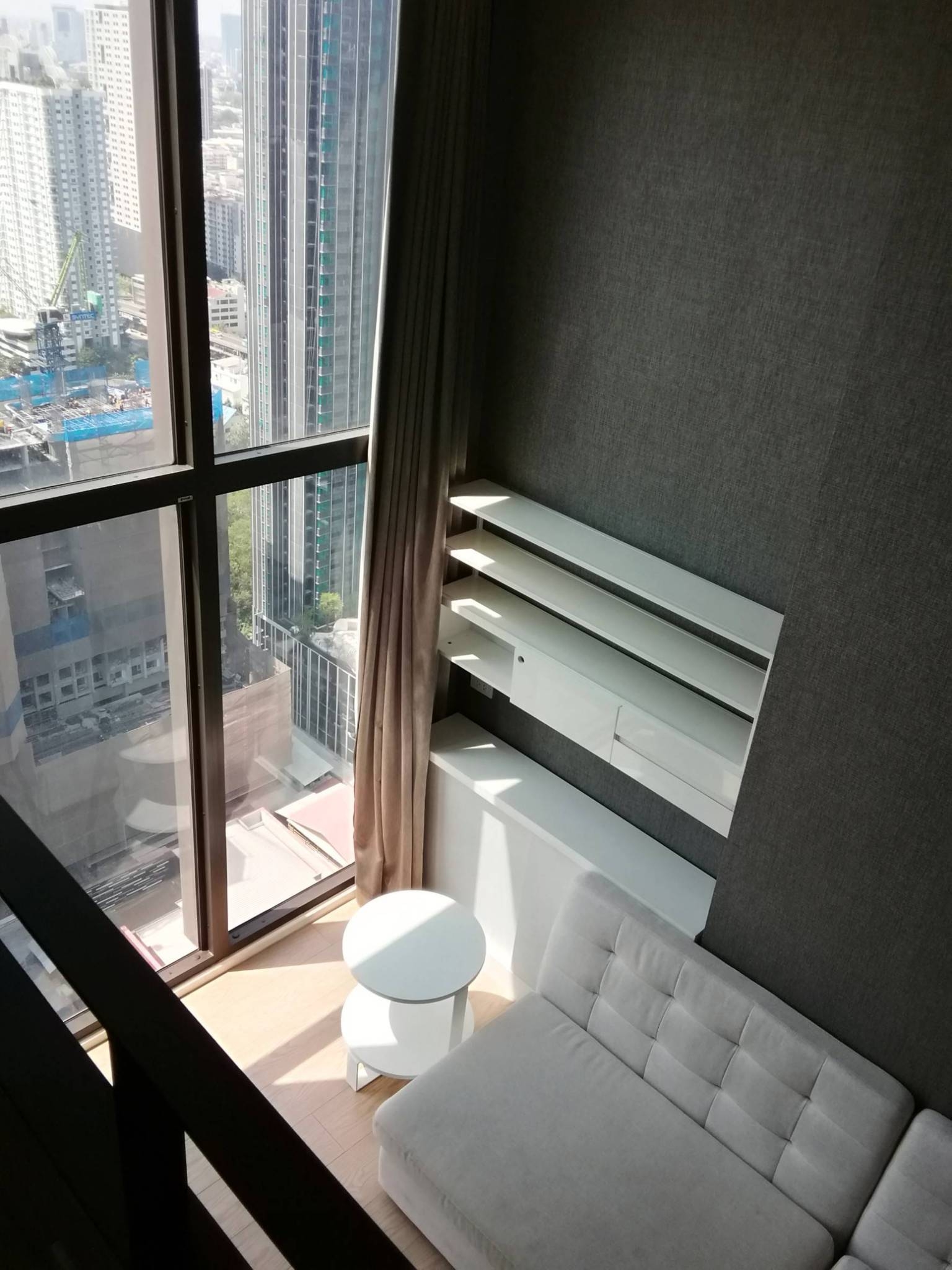 [RA-114] Chewathai Residence Asoke (ชีวาทัย เรสซิเดนท์ อโศก) : คอนโดมิเนียมให้เช่า 1 ห้องนอน ใกล้มักกะสัน คอนโดพร้อมเข้าอยู่