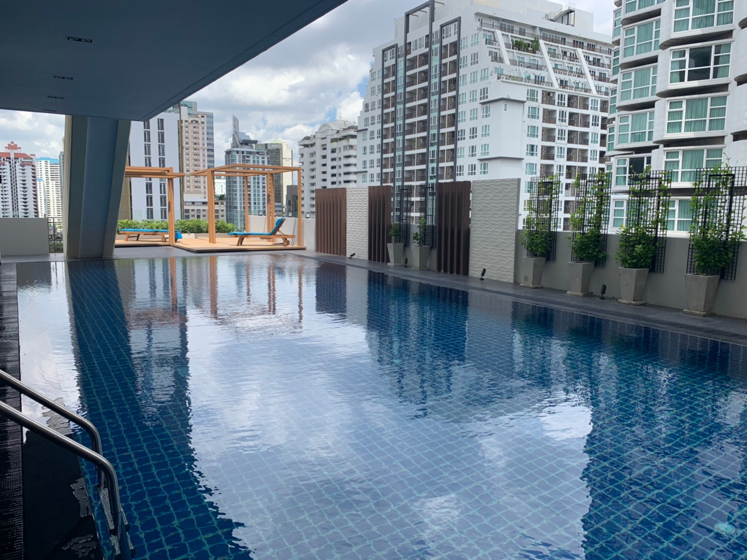 [SUN-35] Sukhumvit Suite (สุขุมวิท สวีท คอนโดมิเนียม) : คอนโดมิเนียมให้เช่า Studio ห้องนอน ใกล้นานา ห้องสวย ราคาพิเศษ