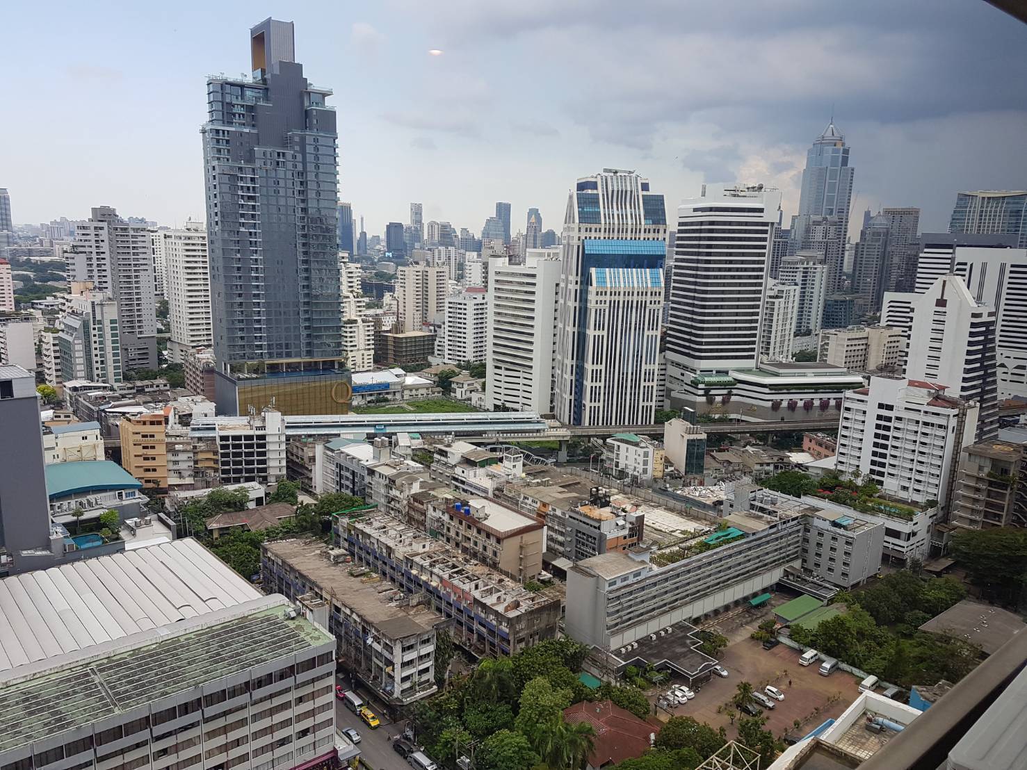 [SUN-37] Sukhumvit Suite (สุขุมวิท สวีท คอนโดมิเนียม) : คอนโดมิเนียมให้เช่า 1 ห้องนอน ใกล้นานา คอนโดสวย ส่วนกลางดี