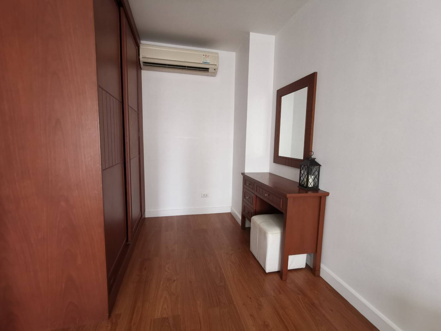 [SUP-263] Condo One X Sukhumvit 26 (คอนโดวัน เอ็กซ์ สุขุมวิท 26) : คอนโดมิเนียมให้เช่า 1 ห้องนอน ใกล้พร้อมพงษ์ นัดชมได้เลยวันนี้