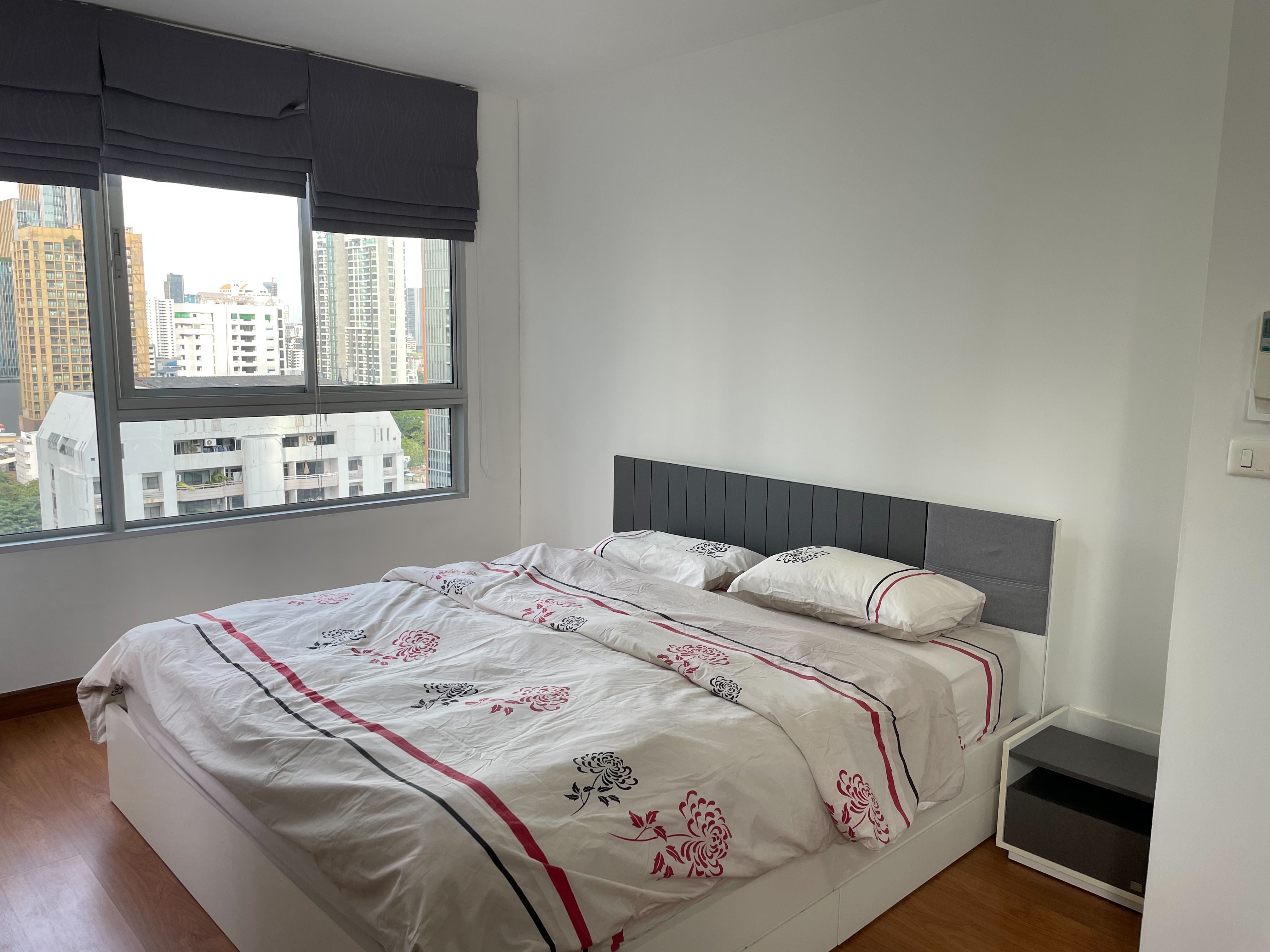 [SUP-264] Condo One X Sukhumvit 26 (คอนโดวัน เอ็กซ์ สุขุมวิท 26) : คอนโดมิเนียมให้เช่า 1 ห้องนอน ใกล้พร้อมพงษ์ คอนโดให้เช่า ติดต่อเราเลย!