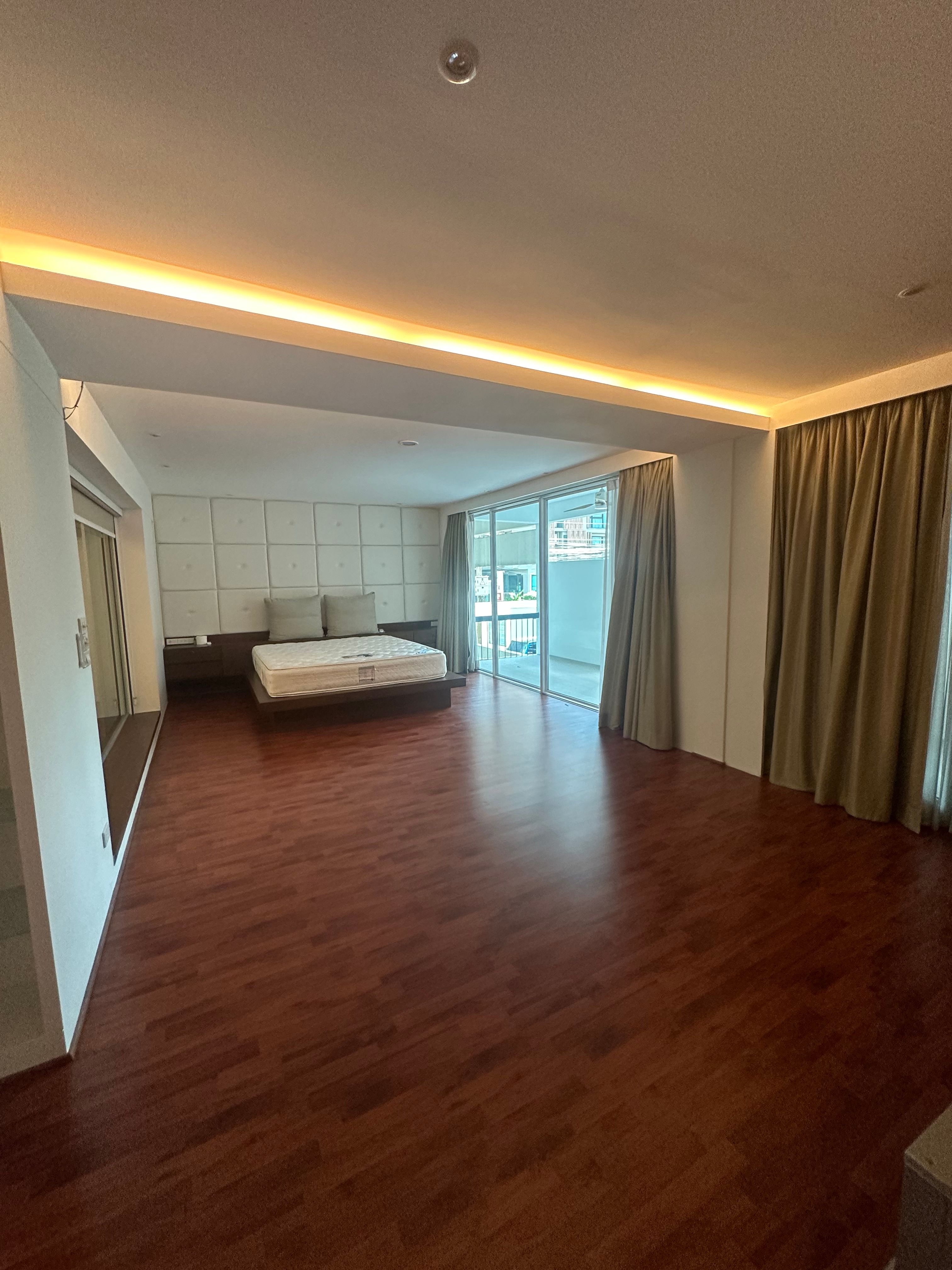 [SUP-343] TPJ Condominium (ที พี เจ คอนโด) : คอนโดมิเนียมให้เช่า 1 ห้องนอน ใกล้พร้อมพงษ์ คอนโดสวย ส่วนกลางดี