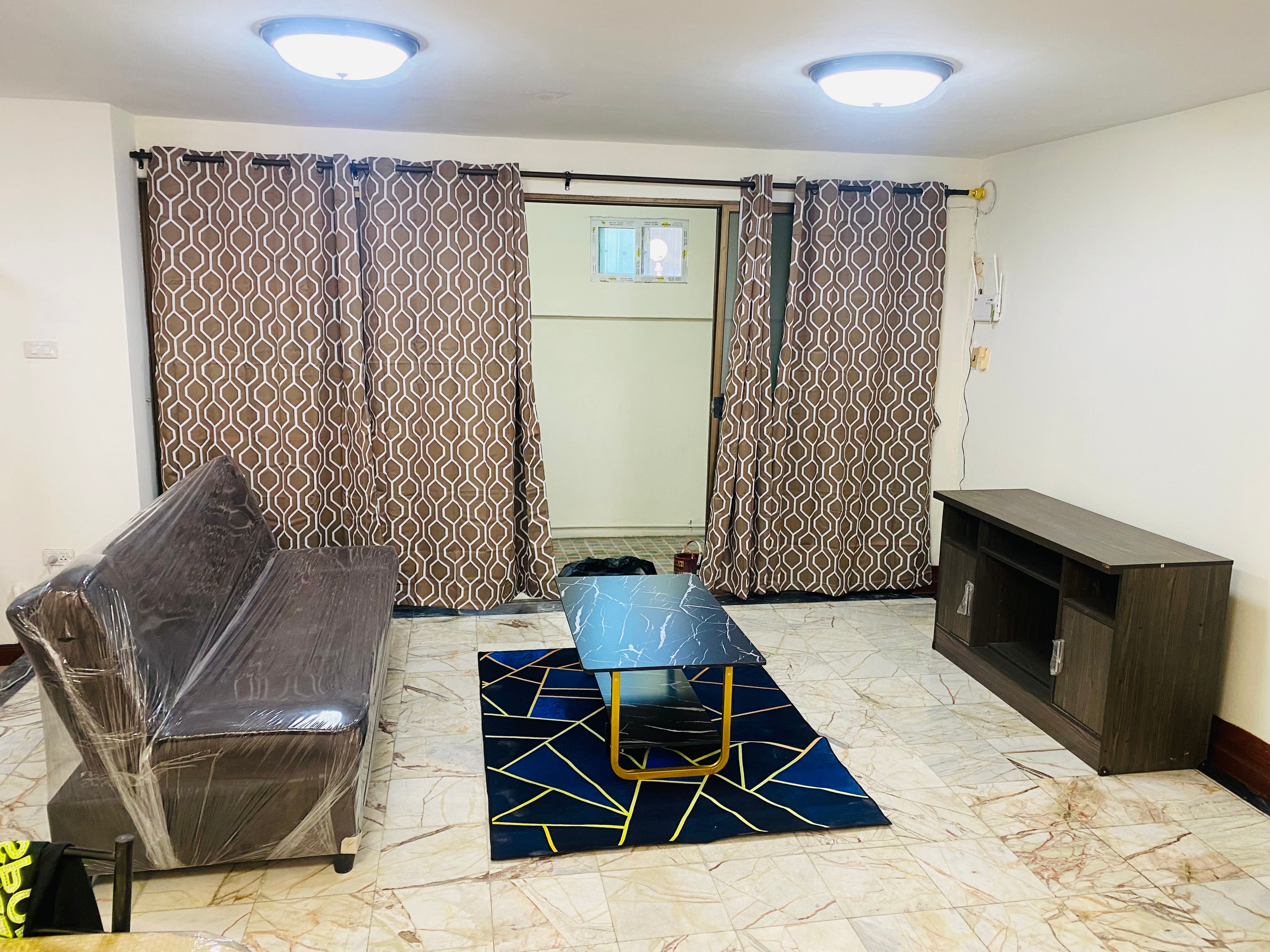 [SUP-345] Townhouse for Rent near BTS Phrom Phong (ทาวน์เฮ้าส์ให้เช่า ใกล้ BTS พร้อมพงษ์) : ทาวน์เฮ้าส์ให้เช่า เลี้ยงสัตว์ได้ 4 ห้องนอน ใกล้พร้อมพงษ์ บ้านสวย น่าอยู่มาก