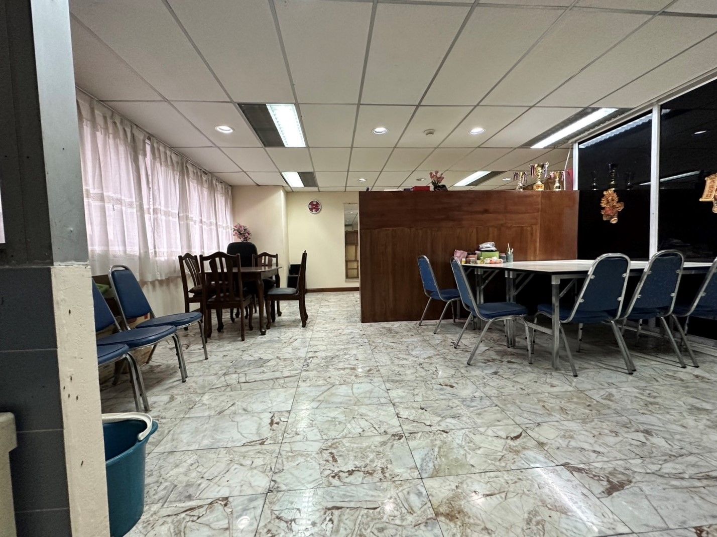 [KT-55] Office/Commercial Space for Rent near Queen Sirikit (สำนักงาน/พื้นที่ให้เช่า ใกล้ ศูนย์ประชุมแห่งชาติสิริกิติ์) : พื้นที่สำนักงานให้เช่า Studio ห้องนอน ใกล้ศูนย์ประชุมแห่งชาติสิริกิติ์ พร้อมให้เช่า