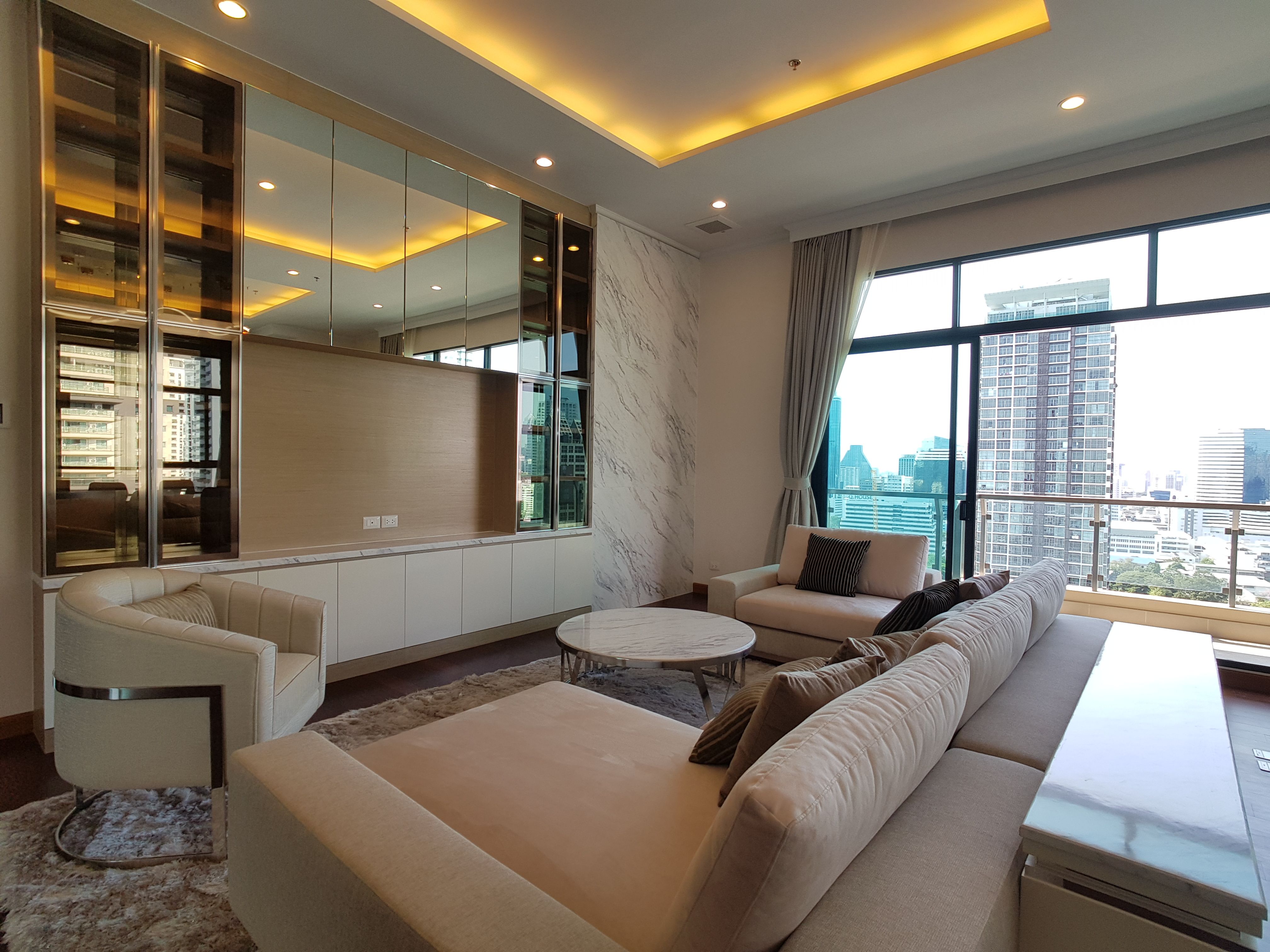 [SI-179] Supalai Elite Sathorn - Suanplu (ศุภาลัย เอลีท สาทร - สวนพลู) : คอนโดมิเนียมให้เช่า 4 ห้องนอน ใกล้ศาลาแดง พร้อมเข้าอยู่ทันที นัดดูห้องได้เลย