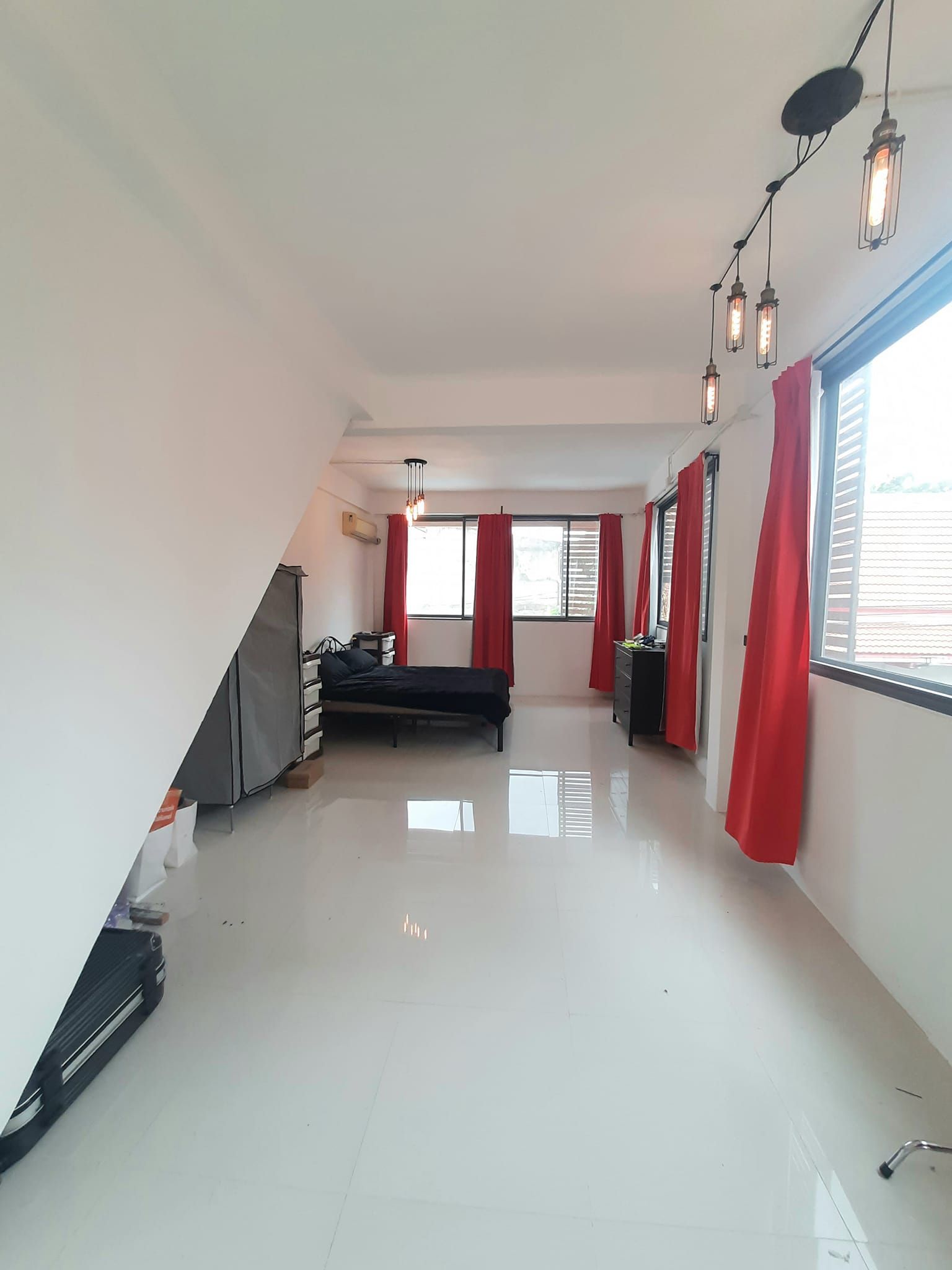 [CHC-422] Townhouse for Sale near Saphan Taksin (ขายทาวน์เฮ้าส์ ใกล้ สะพานตากสิน) : ขายทาวน์เฮ้าส์ 3 ห้องนอน ใกล้สะพานตากสิน บ้านนี้ดี อยู่แล้วรวย