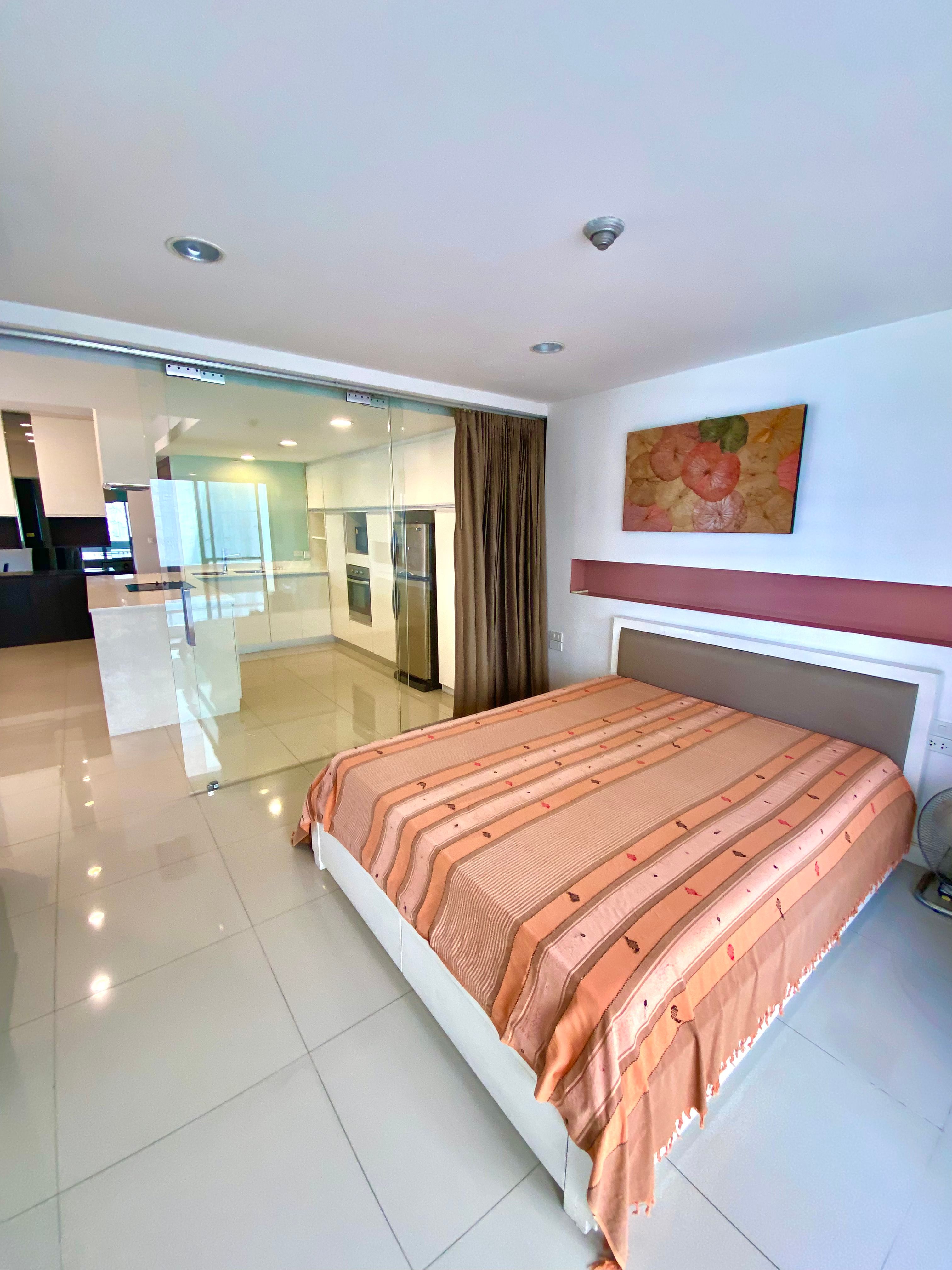 [SUA-299] Sukhumvit House Condominium (สุขุมวิท เฮ้าส์ คอนโดมิเนียม) : คอนโดมิเนียมให้เช่า 2 ห้องนอน ใกล้สุขุมวิท คอนโดให้เช่า ติดต่อเพื่อขอชมห้องได้ วันนี้