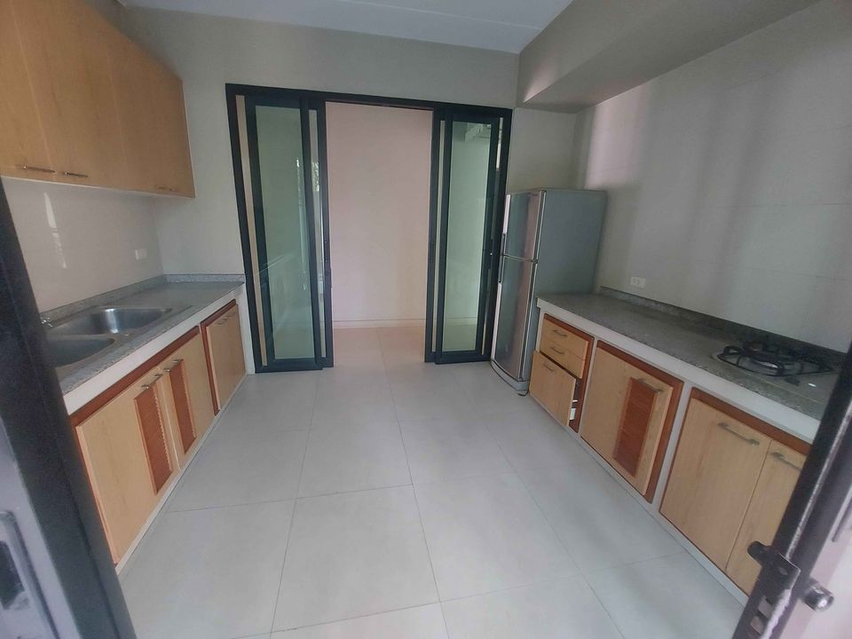 [SUT-375] House for Rent near Thong Lor (บ้านให้เช่า ใกล้ ทองหล่อ) : บ้านให้เช่า 4 ห้องนอน ใกล้ทองหล่อ บ้านสวย ทำเลดี