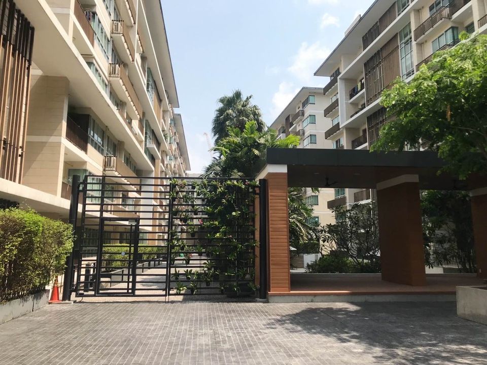 [SUT-474] The Clover Thonglor Residence (เดอะ โคลเวอร์ ทองหล่อ เรสซิเดนซ์) : ขายคอนโดมิเนียม 1 ห้องนอน ใกล้ทองหล่อ ดีลดี ราคาพิเศษสุดๆ