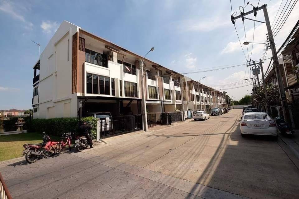 [ONB-67] The Private Sukhumvit-Bangchak (เดอะ ไพรเวท สุขุมวิท-บางจาก) : บ้านให้เช่า 3 ห้องนอน ใกล้บางจาก บ้านให้เช่า พร้อมเข้าอยู่ ด่วน!