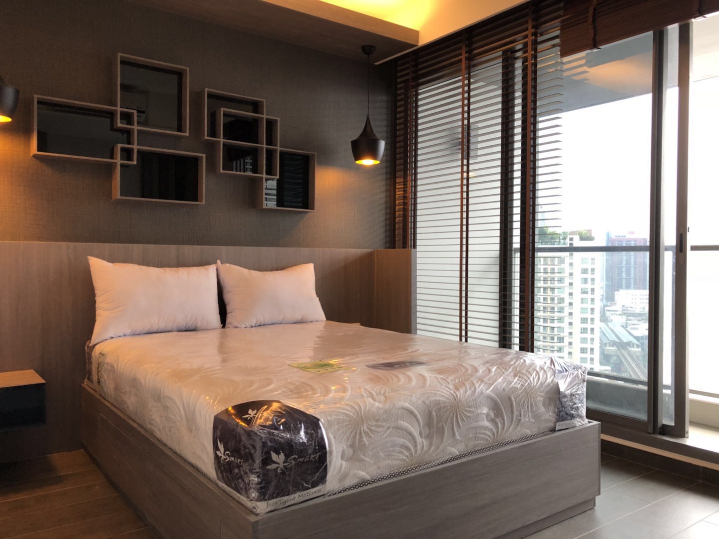 [SUE-230] The Lofts Ekkamai (เดอะ ลอฟท์ เอกมัย) : คอนโดมิเนียมให้เช่า 2 ห้องนอน ใกล้เอกมัย ห้องสวย ราคาพิเศษ