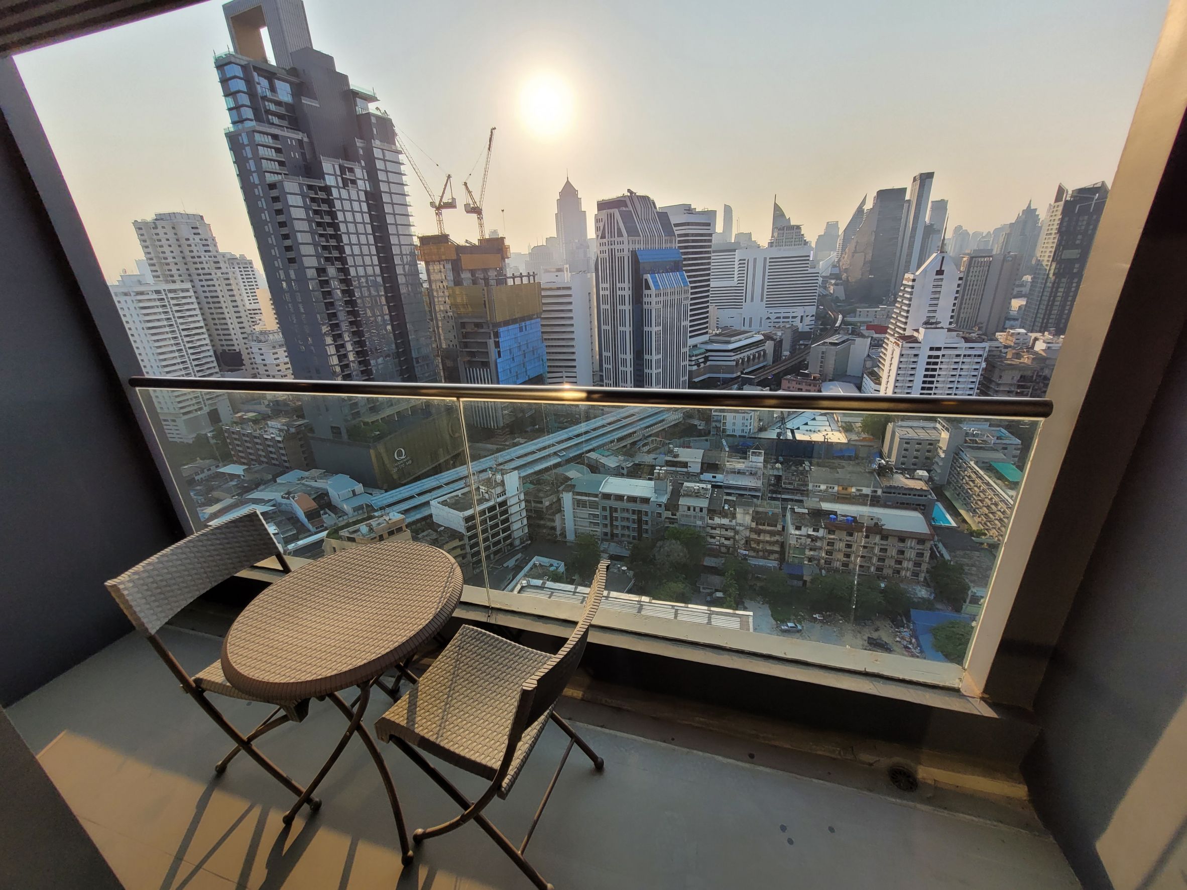 [SUN-51] Hyde Sukhumvit 13 Condominium (ไฮด์ สุขุมวิท 13 คอนโดมิเนี่ยม) : คอนโดมิเนียมให้เช่า 2 ห้องนอน ใกล้นานา คอนโดให้เช่า ติดต่อขอชมห้องวันนี้