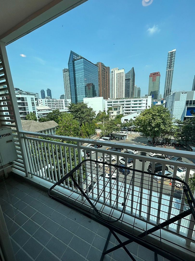 [RA-209] Baan Siri Sukhumvit 13 Condominium (บ้านสิริสุขุมวิท 13 คอนโดมิเนียม) : คอนโดมิเนียมให้เช่า 1 ห้องนอน ใกล้เพชรบุรี ห้องนี้ดี อยู่แล้วรวย