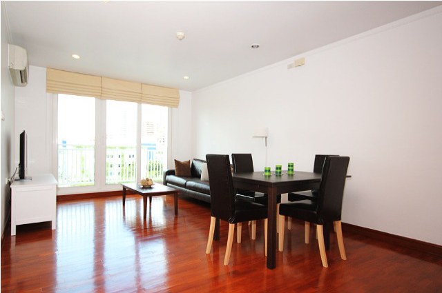 [RA-210] Baan Siri Sukhumvit 13 Condominium (บ้านสิริสุขุมวิท 13 คอนโดมิเนียม) : คอนโดมิเนียมให้เช่า 1 ห้องนอน ใกล้เพชรบุรี คอนโดดี ทำเลได้ ส่วนกลางจัดเต็ม