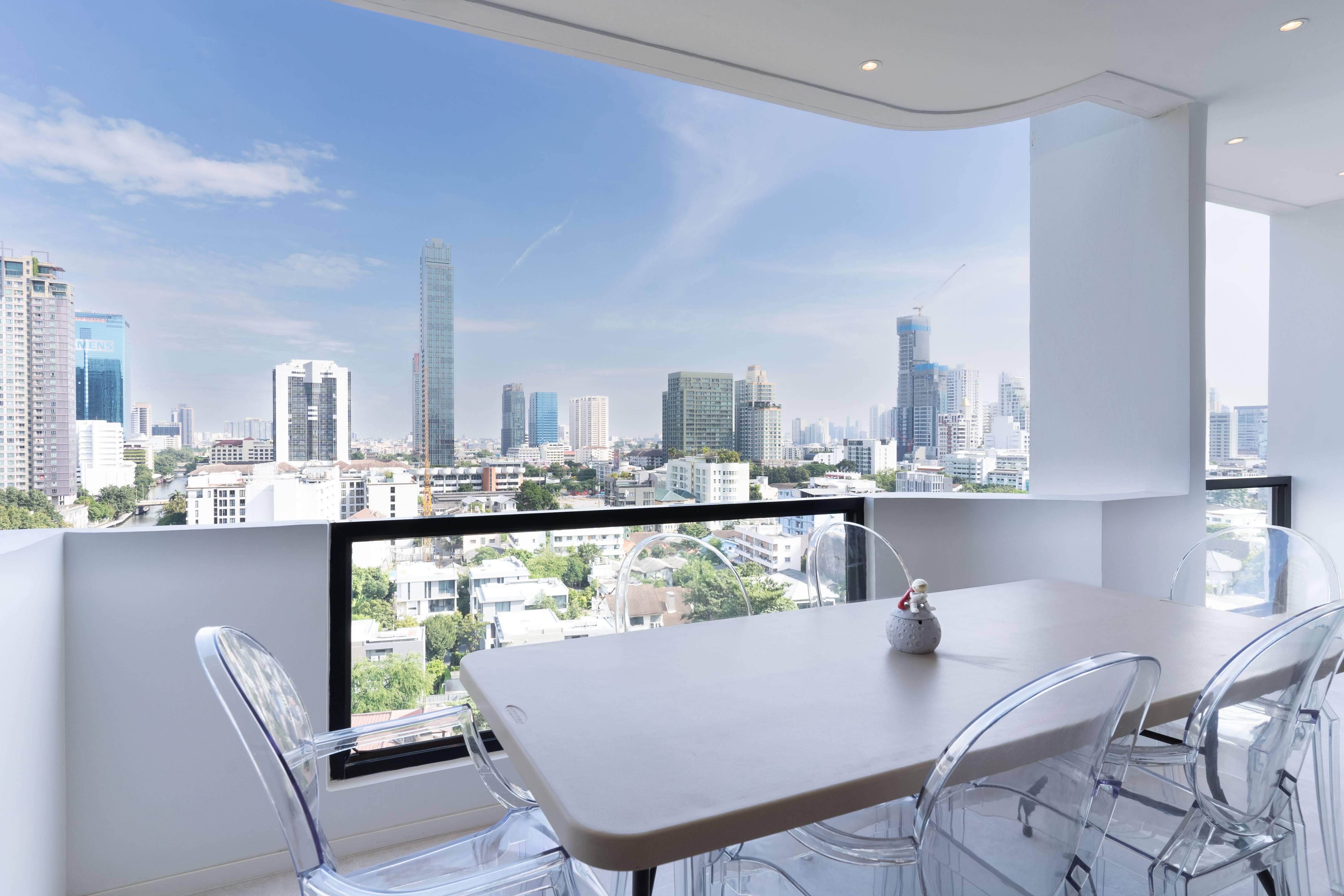 [SUP-361] JC Tower (เจซี ทาวเวอร์) : ขายคอนโดมิเนียม 3 ห้องนอน ใกล้พร้อมพงษ์ คอนโดทำเลที่ใช่