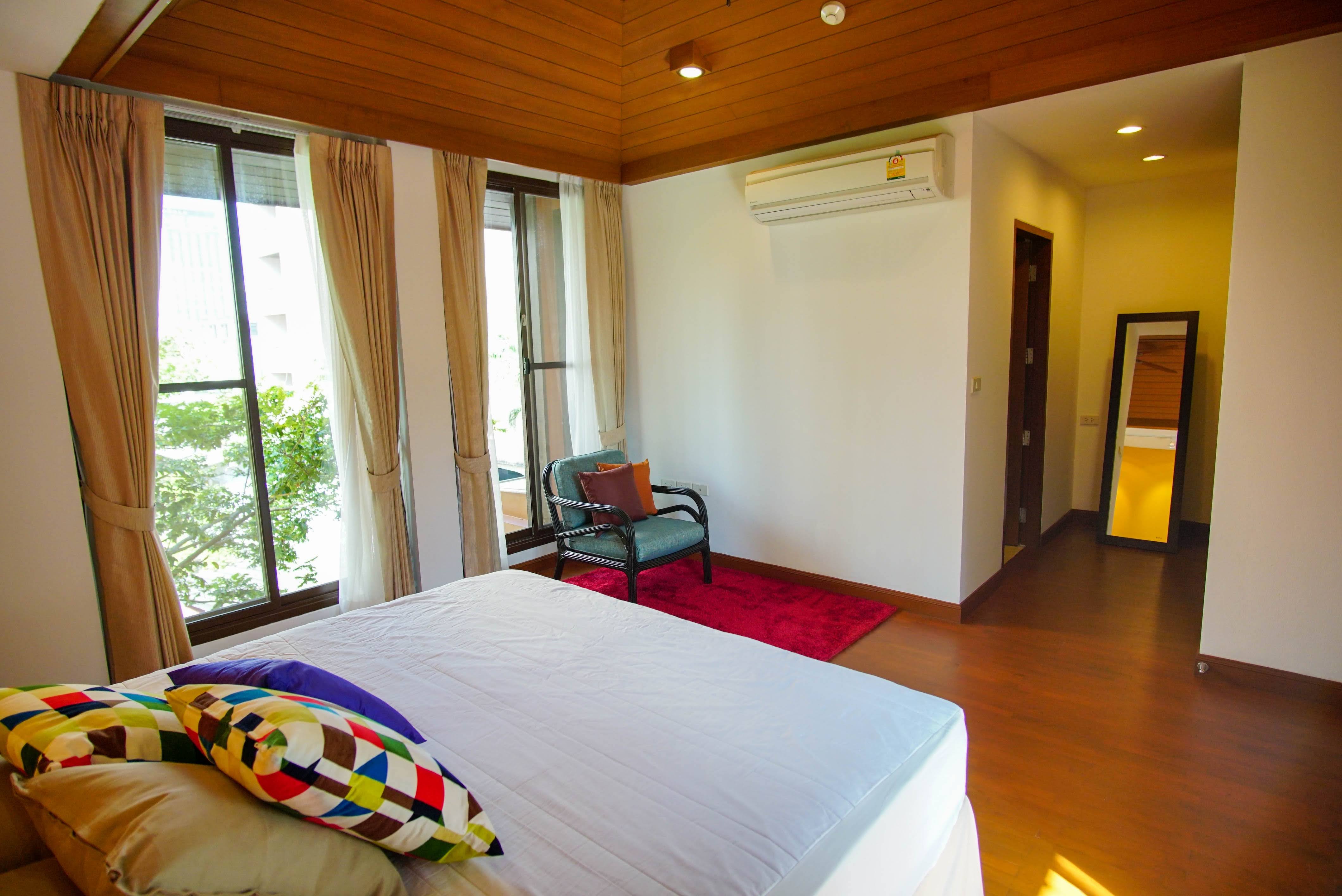 [SUP-380] Raintree Village Apartment (เรนทรี วิลเลจ อพาร์ทเม้นท์) : คอนโดมิเนียมให้เช่า 4 ห้องนอน ใกล้พร้อมพงษ์ คอนโดสวย ส่วนกลางดี