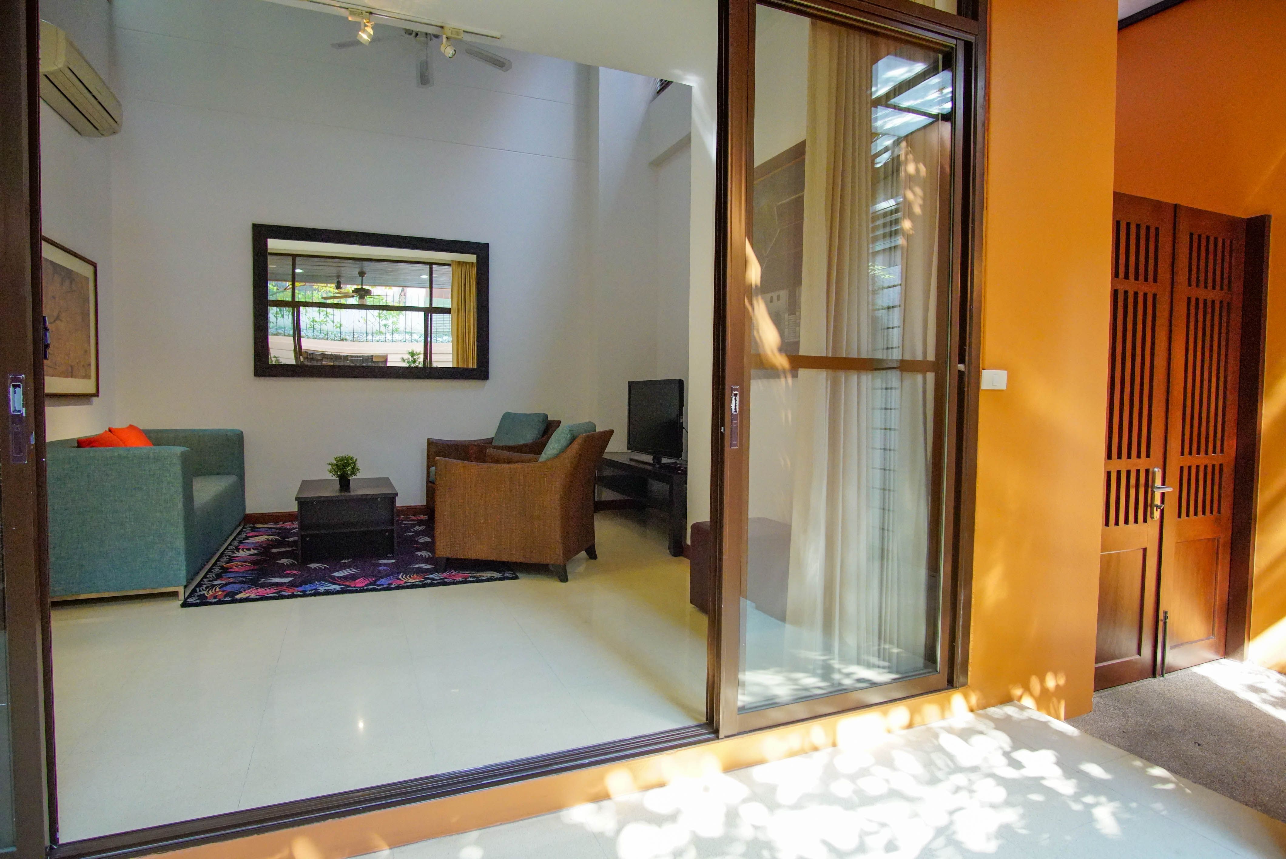 [SUP-380] Raintree Village Apartment (เรนทรี วิลเลจ อพาร์ทเม้นท์) : คอนโดมิเนียมให้เช่า 4 ห้องนอน ใกล้พร้อมพงษ์ คอนโดสวย ส่วนกลางดี