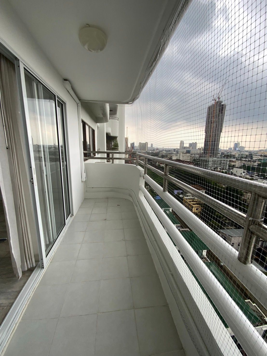 [SUP-381] Regent on The Park 3 Condominium (คอนโด รีเจนท์ ออน เดอะ พาร์ค 3) : คอนโดมิเนียมให้เช่า 3 ห้องนอน ใกล้พร้อมพงษ์ ห้องสวย ราคาพิเศษ